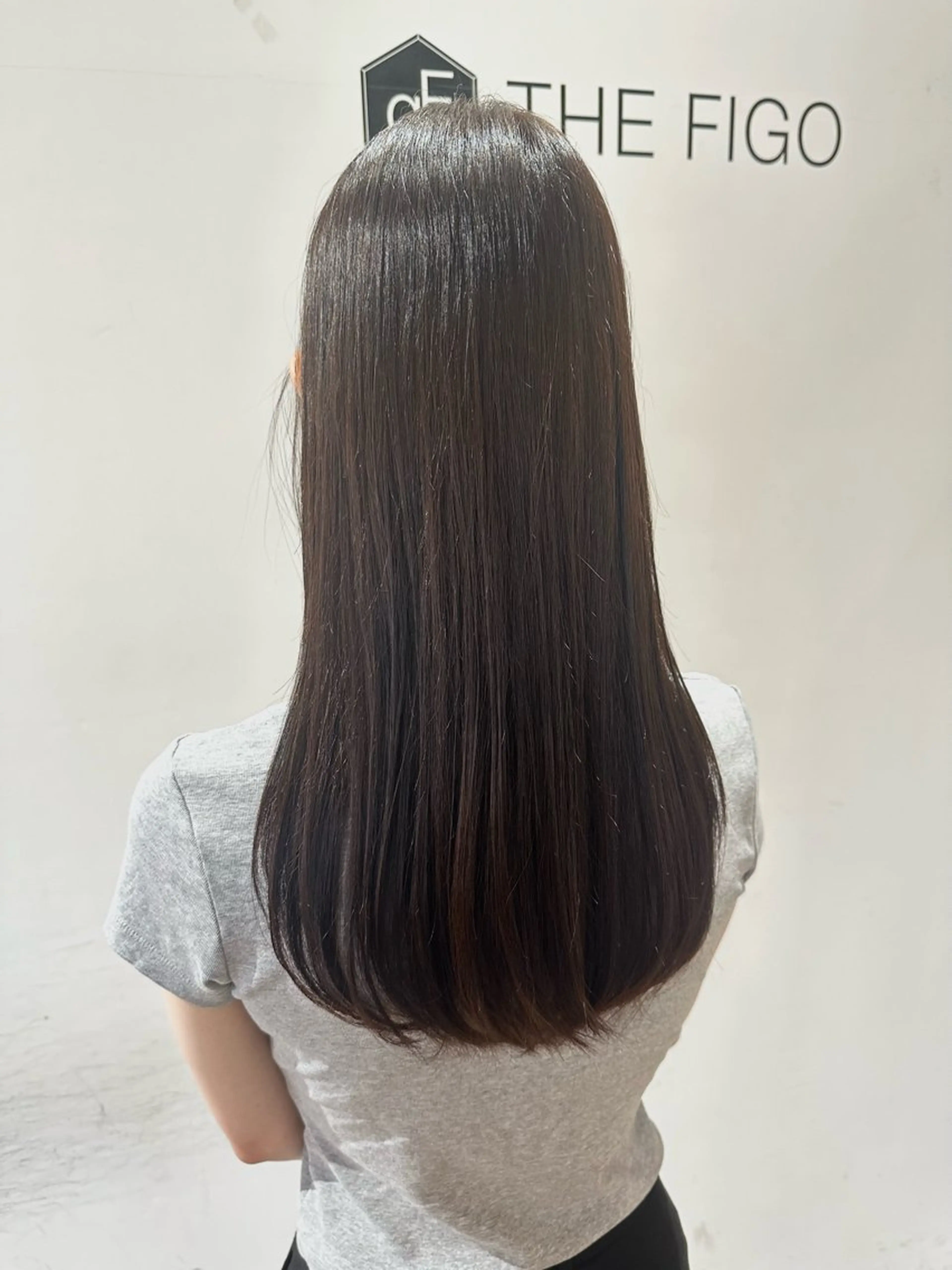 ロング カラー ベージュカラー カット ヘアカラー いまじゅく あおいのヘアスタイル
