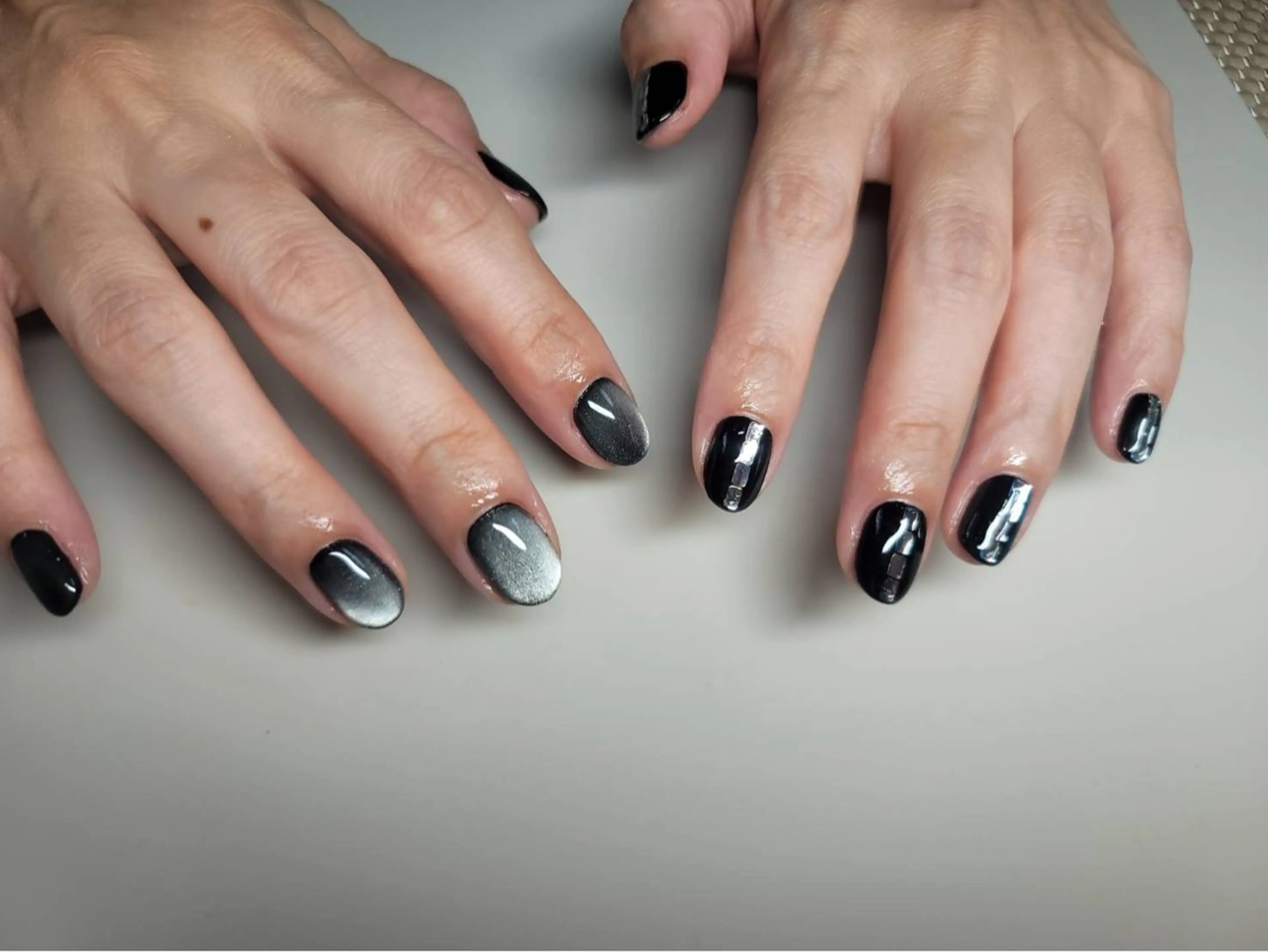 ネイル aka nailのネイルデザイン