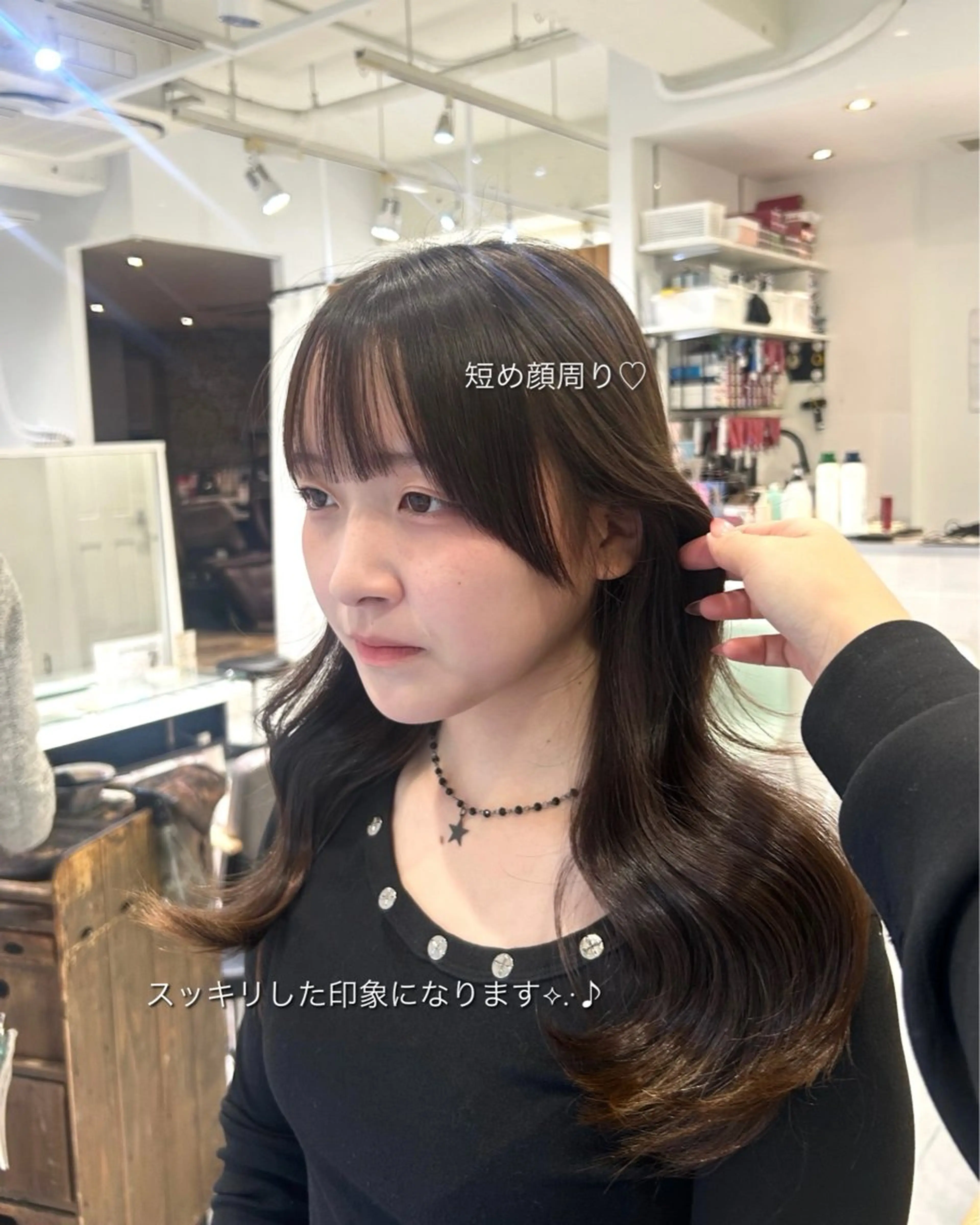 セミロング 韓国ヘア ‎🤍KANA🎀のヘアスタイル