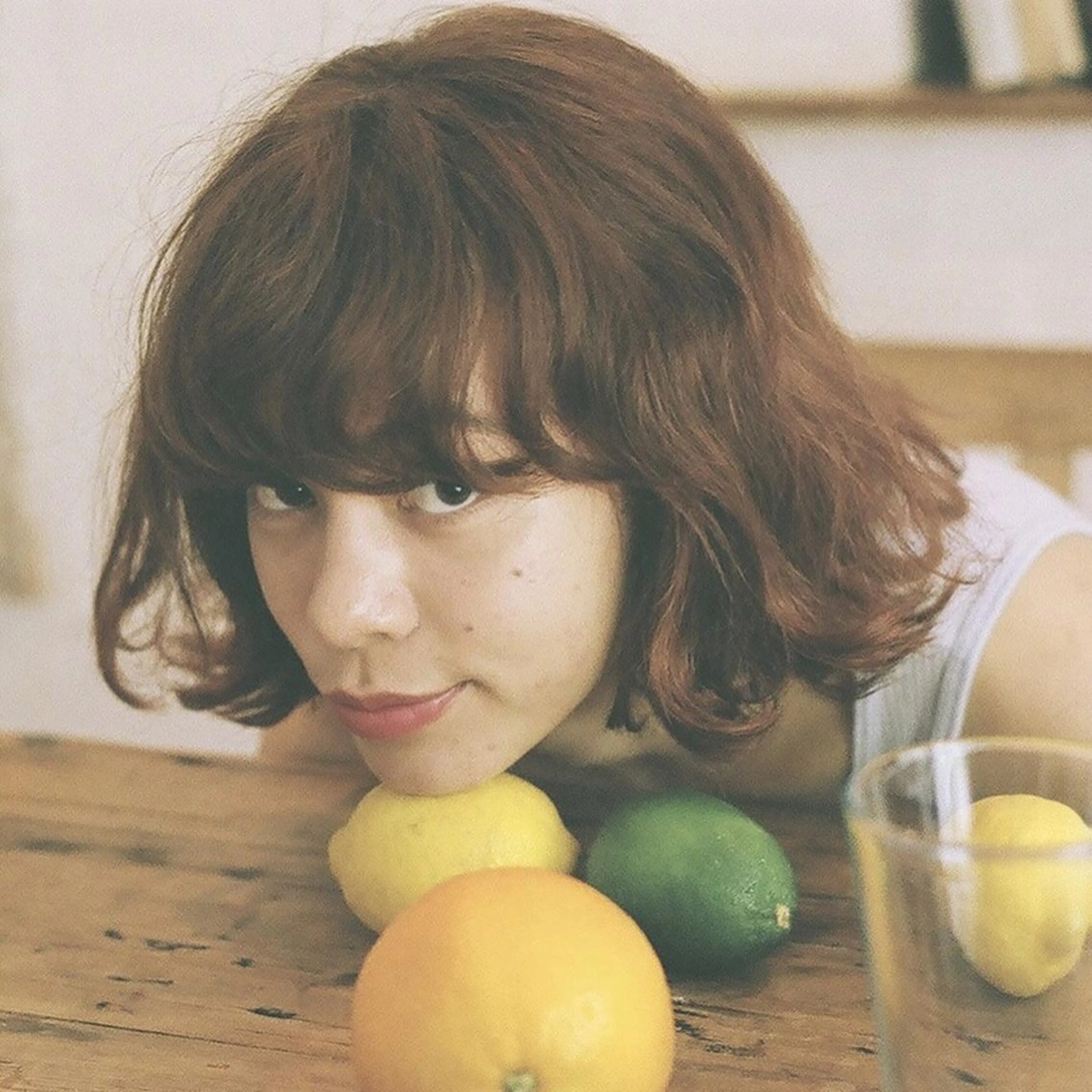 ショート ミディアム カラー パーマ conne& ririのヘアスタイル