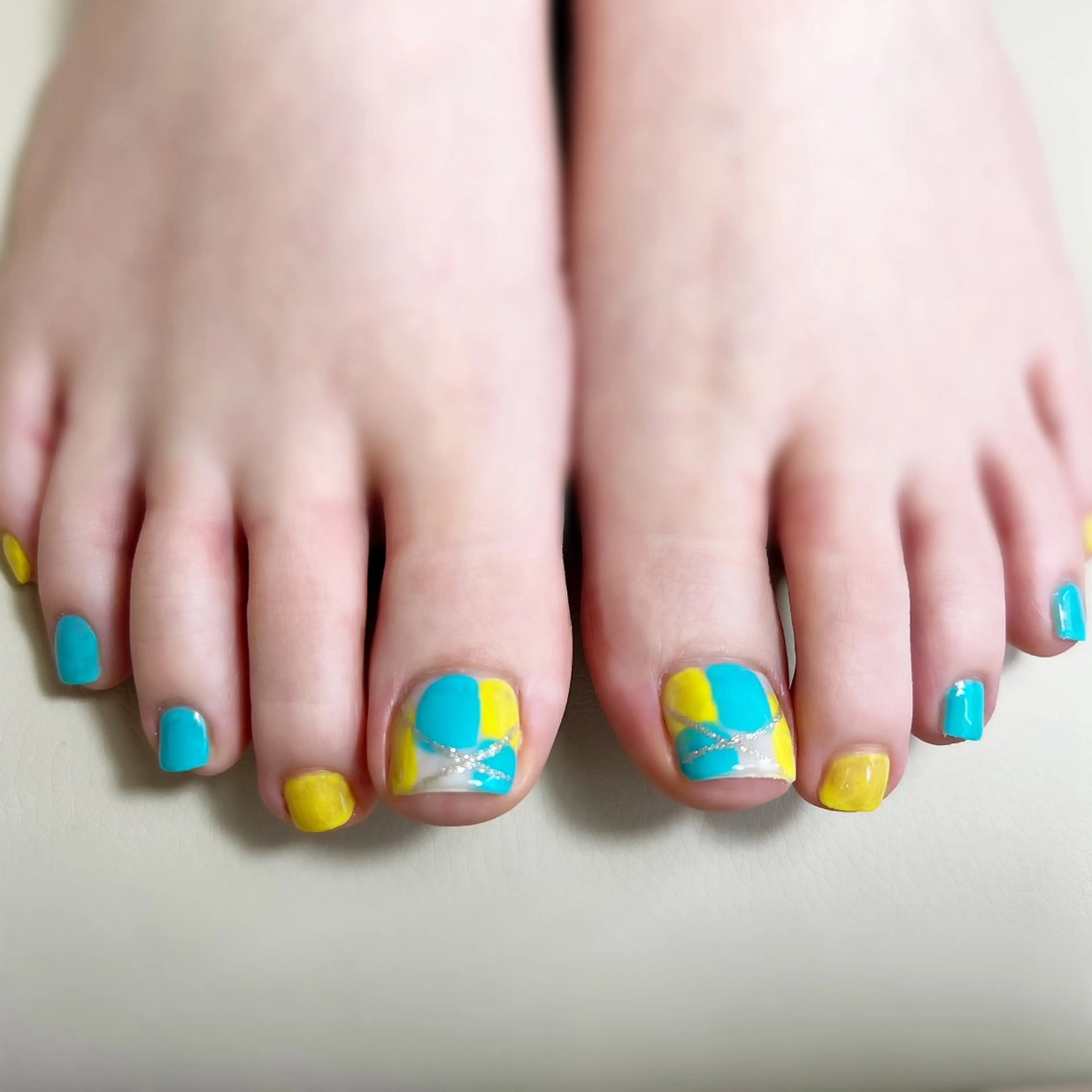 ネイル ハンドネイル フットネイル NAILsalon Laki(ラキ)のネイルデザイン