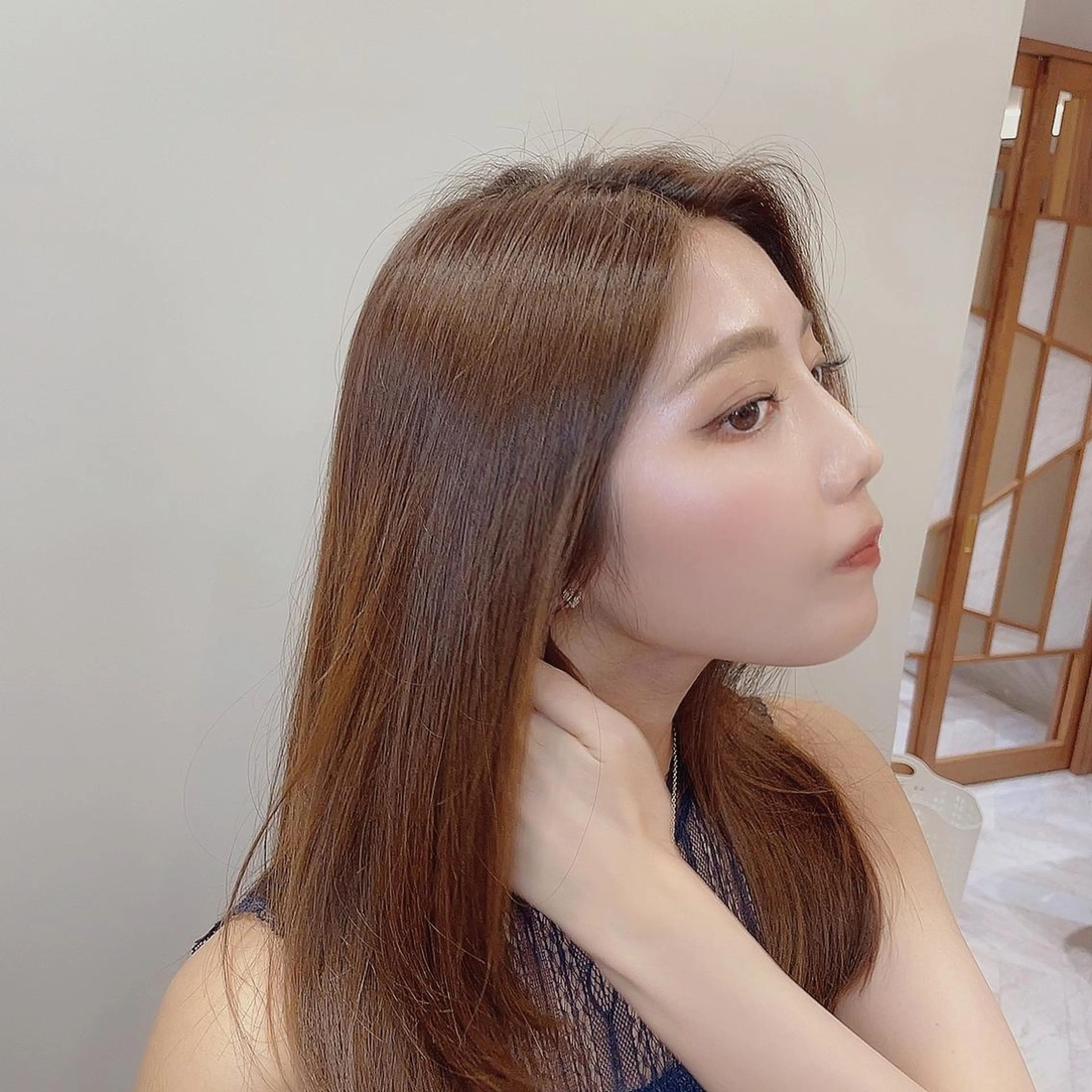 ミディアム tuuli所属・石井 永遠のヘアスタイル