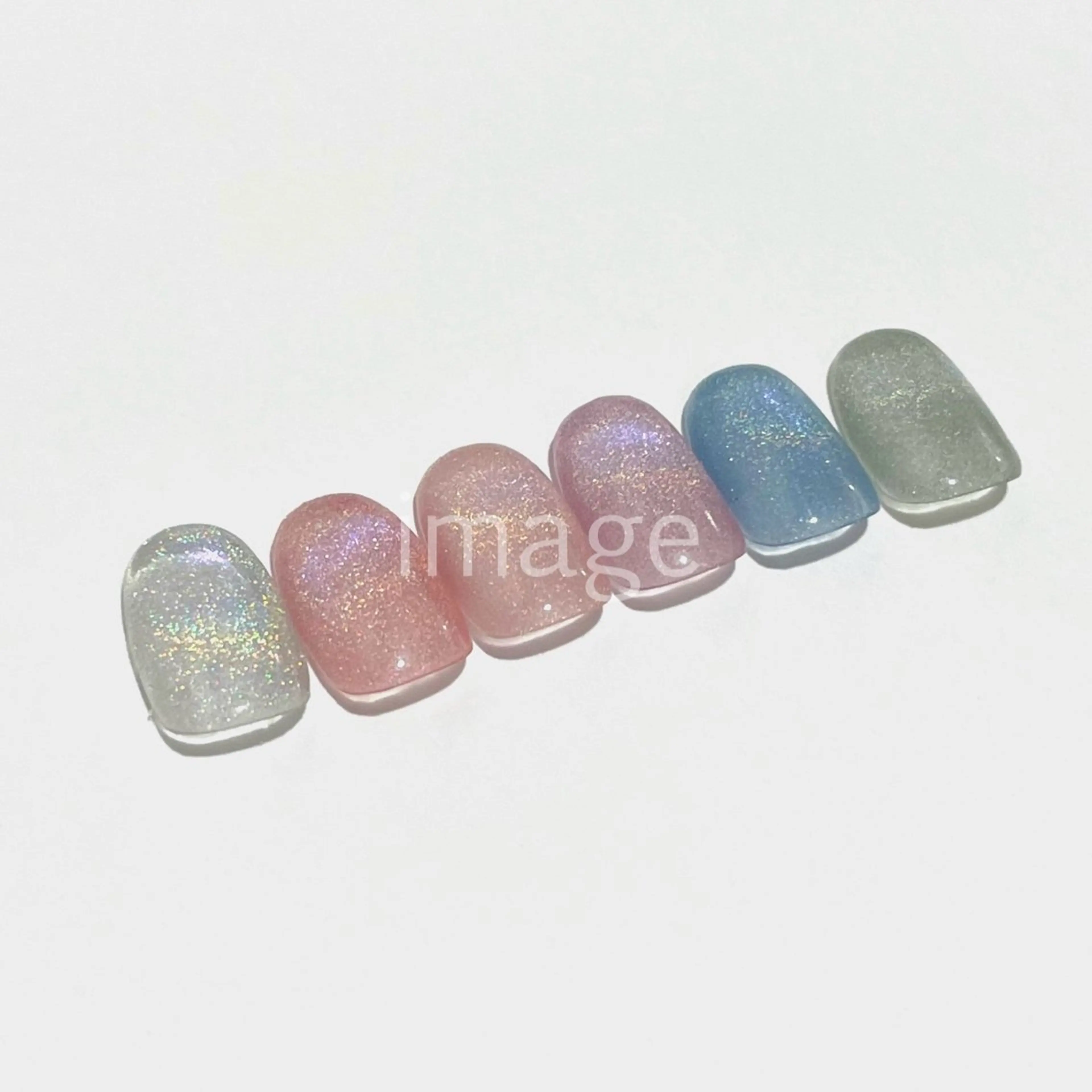 《ご新規様》オフあり マグネット/オーロラ/ミラー/フラッシュ ￥6,480の写真