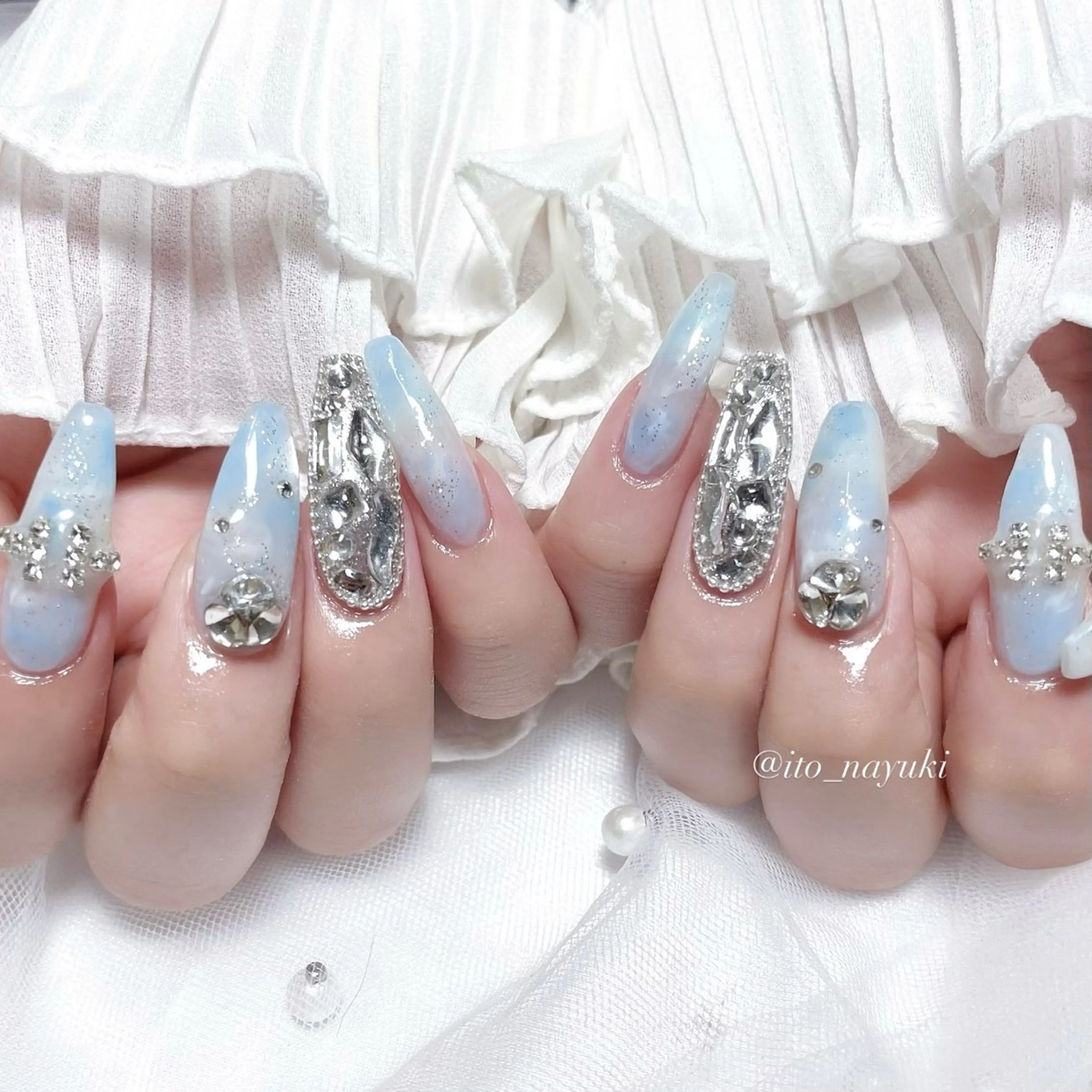 ネイル ハンドネイル 🎀藤沢ガーリーネイ ル/長さ出し🎀のネイルデザイン