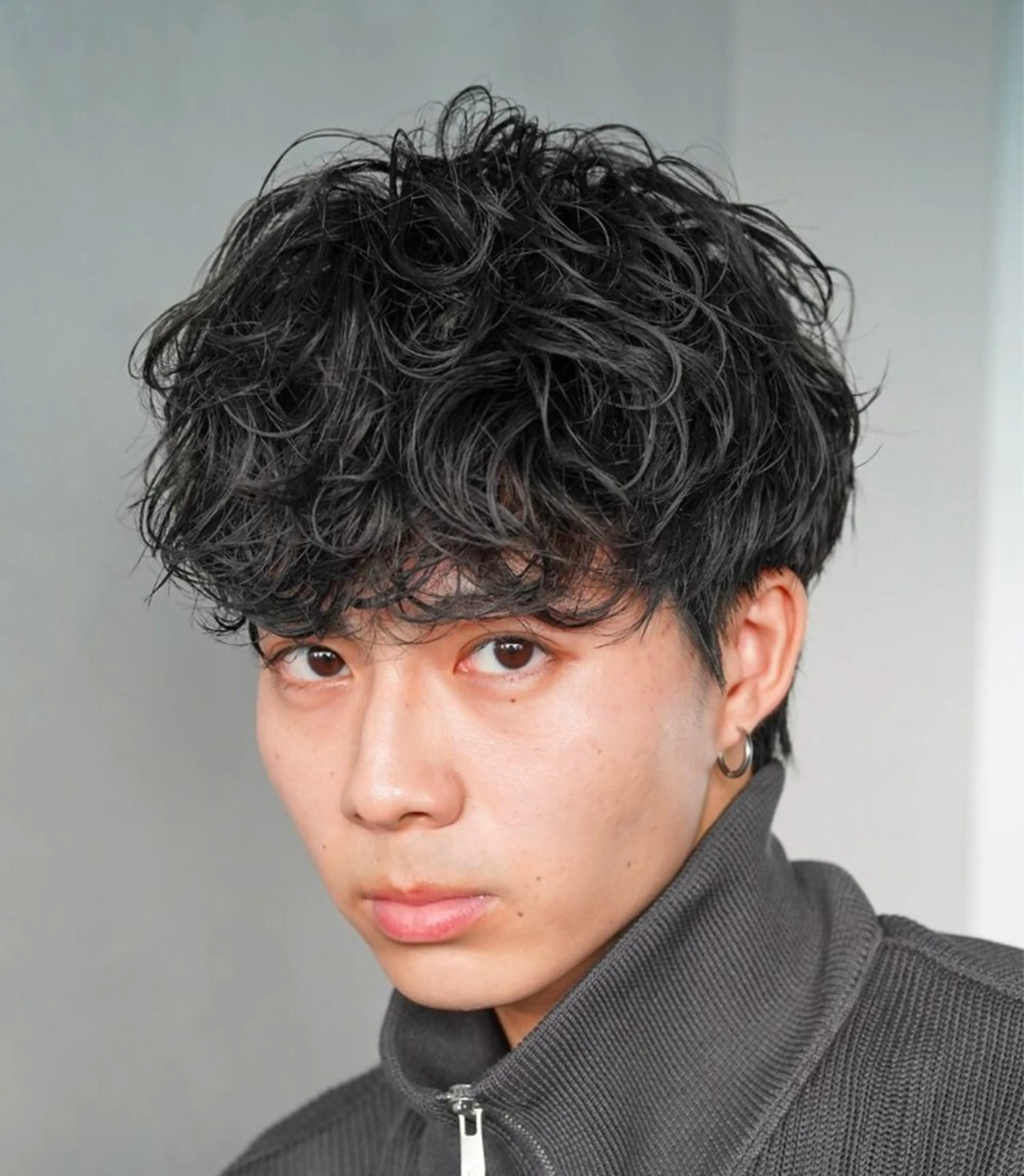 ショート カラー パーマ メンズ キッズ メンズパーマ スパイラルパーマ 🧸岩本晴佳/ フェザーパーマのヘアスタイル