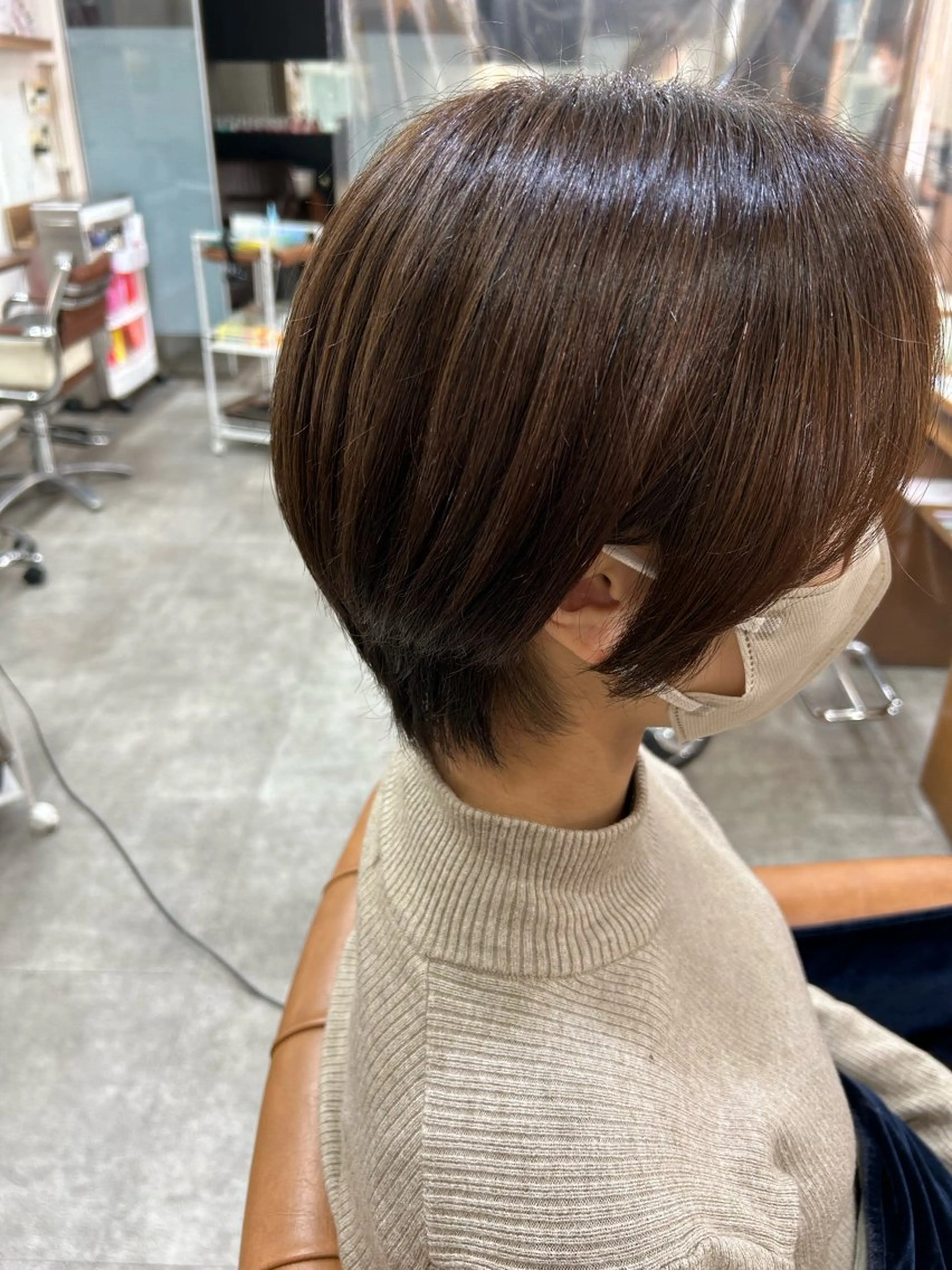 ショート カラー おおた きょうかのヘアスタイル