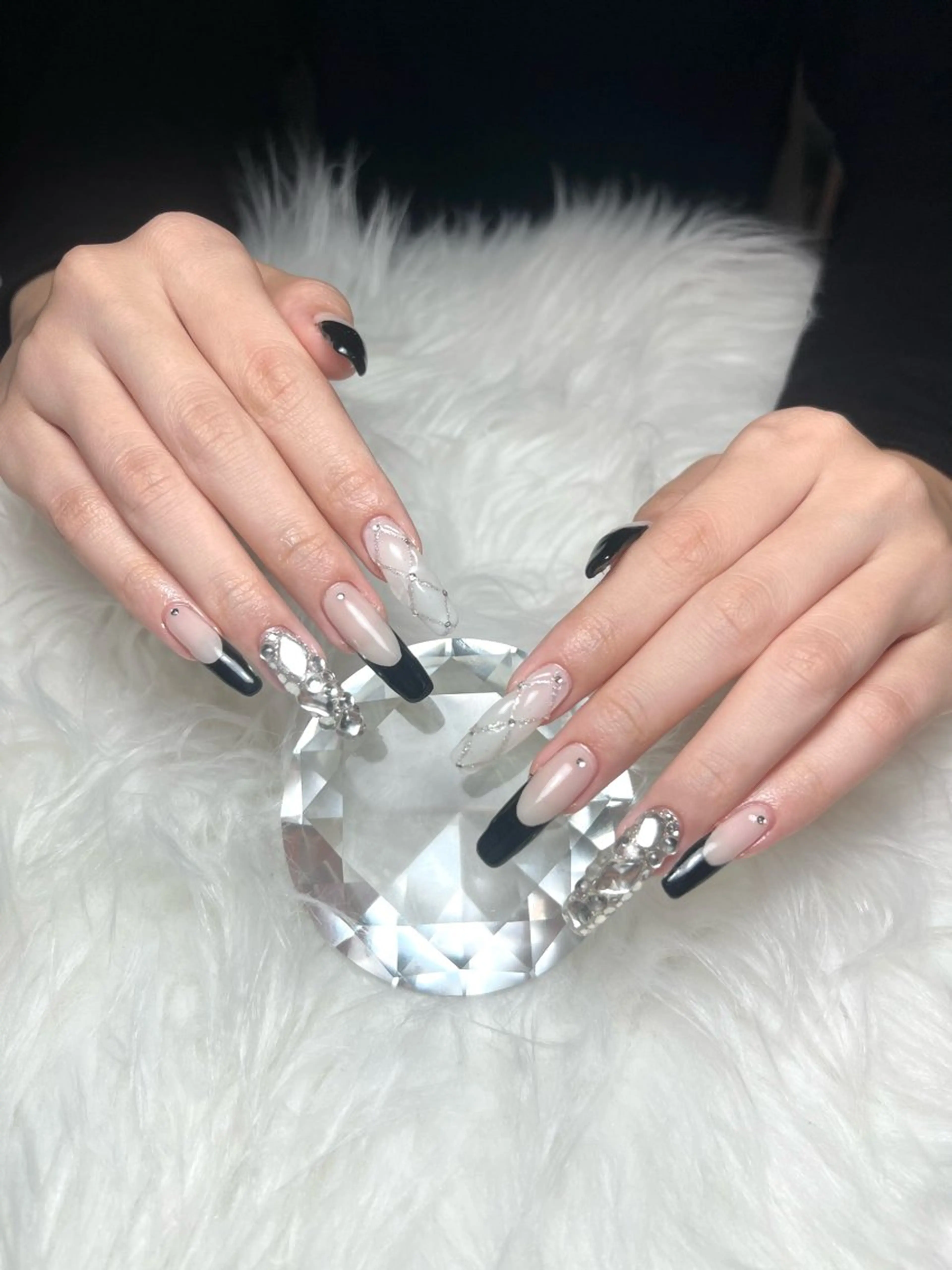 ネイル ハンドネイル 井尻 紗菜のネイルデザイン