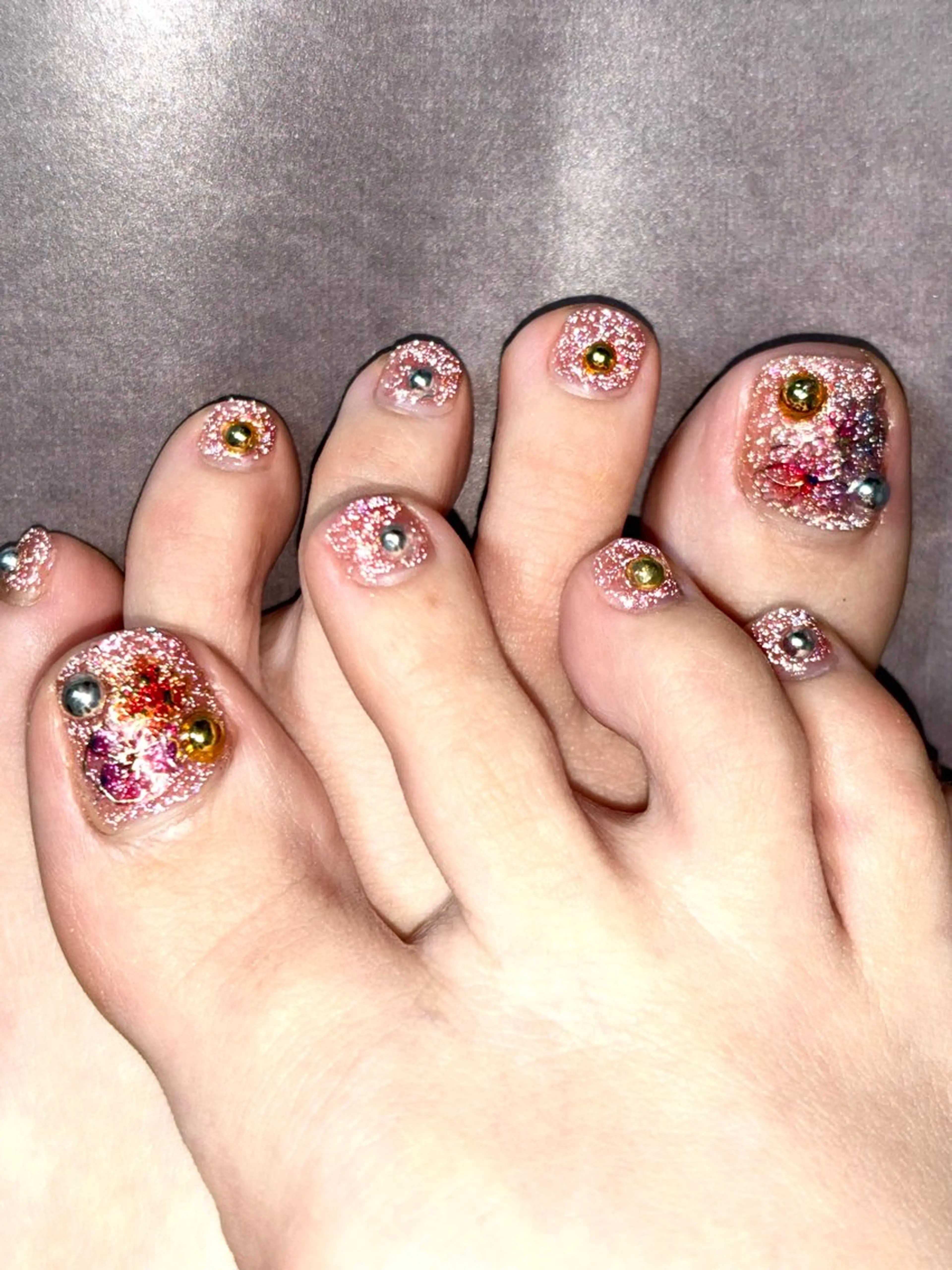 ネイル フラッシュネイル フットネイル ピンク Nail&Spa SeaGlass所属・SeaGlass tomoのネイルデザイン