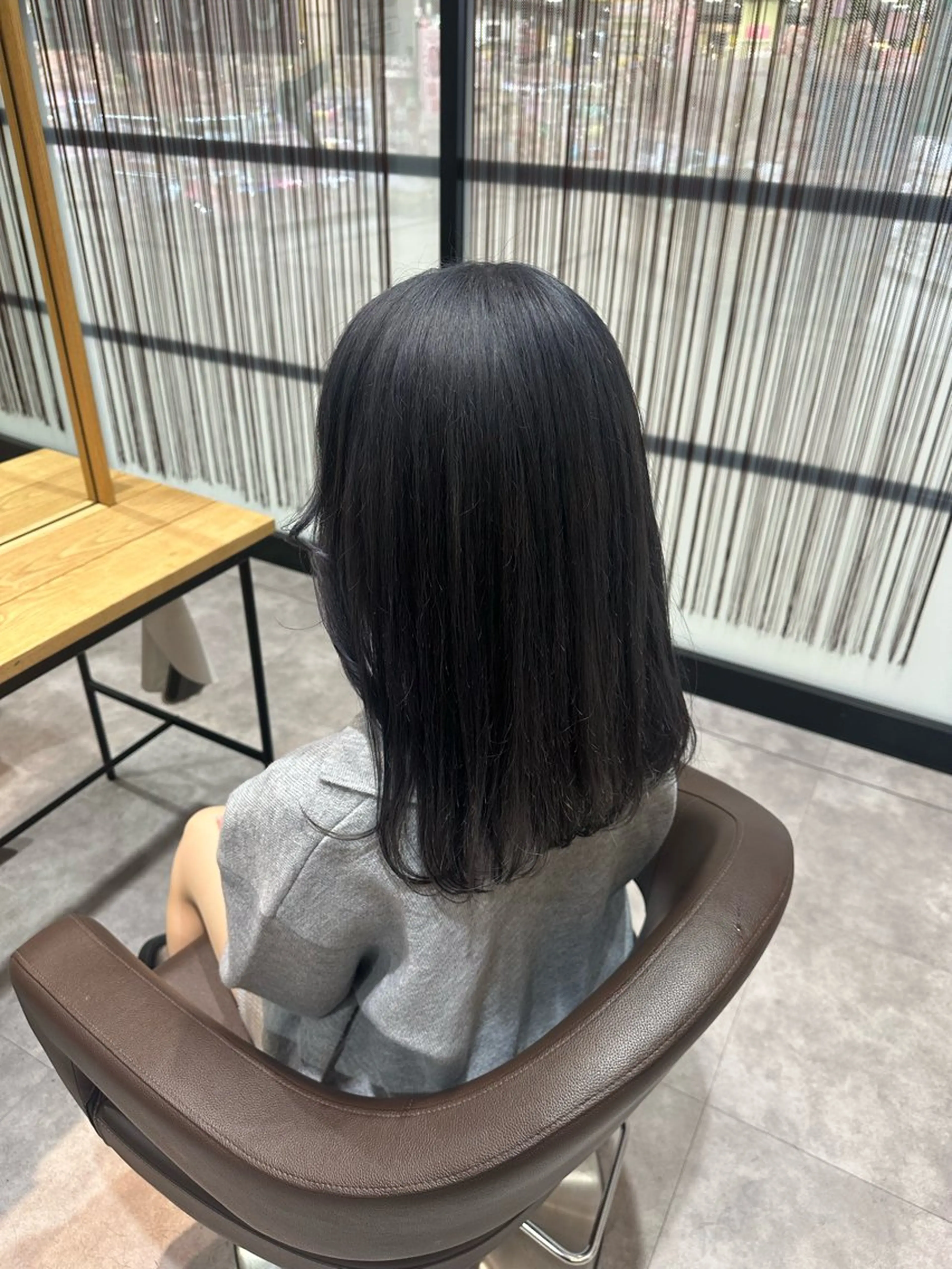 ミディアム カラー もえ 透明感カラーのヘアスタイル