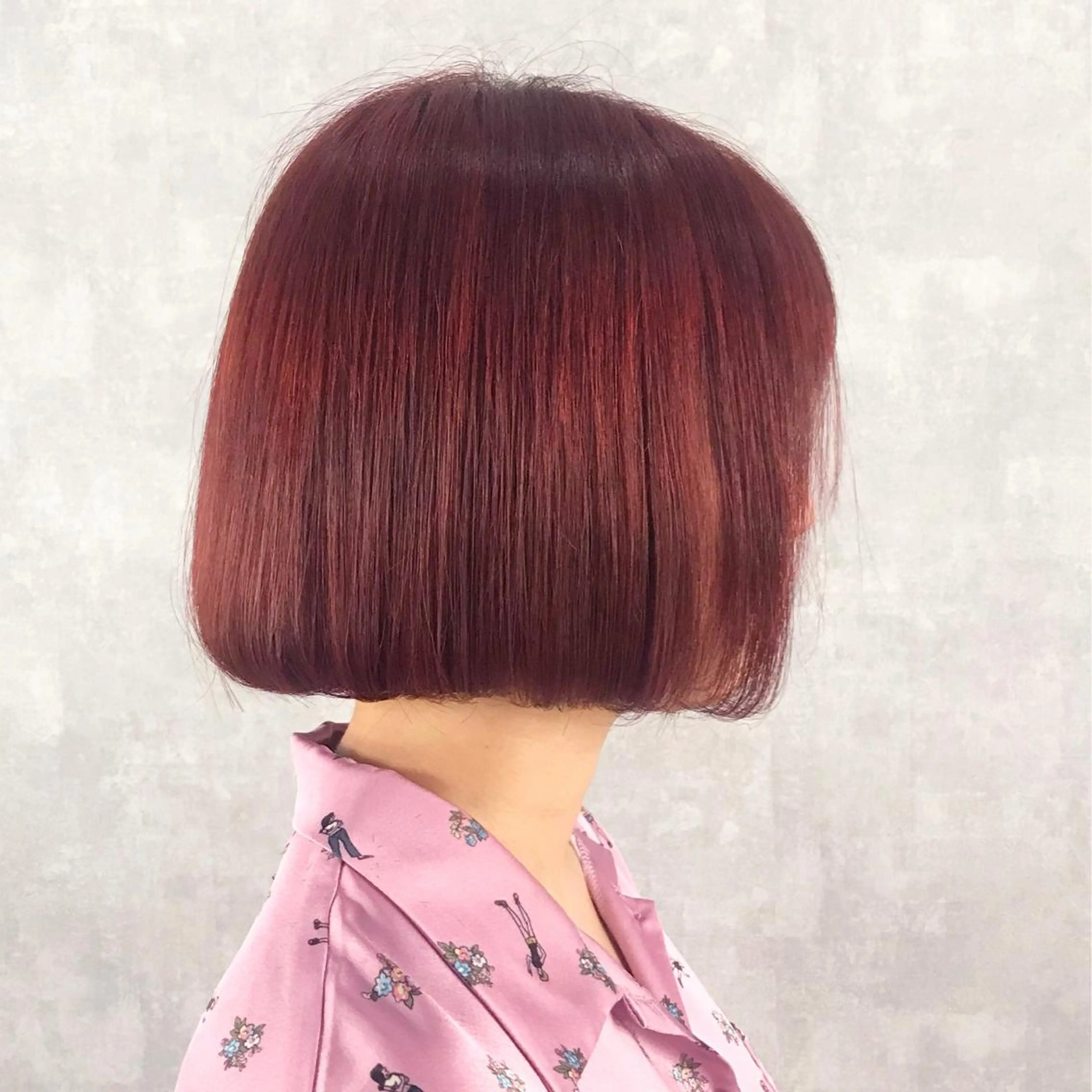 ショート カラー ブリーチ ピンクカラー タンバルモリ サロウィン所属・K-POP好き美容師 🇰🇷Kai.Yのヘアスタイル