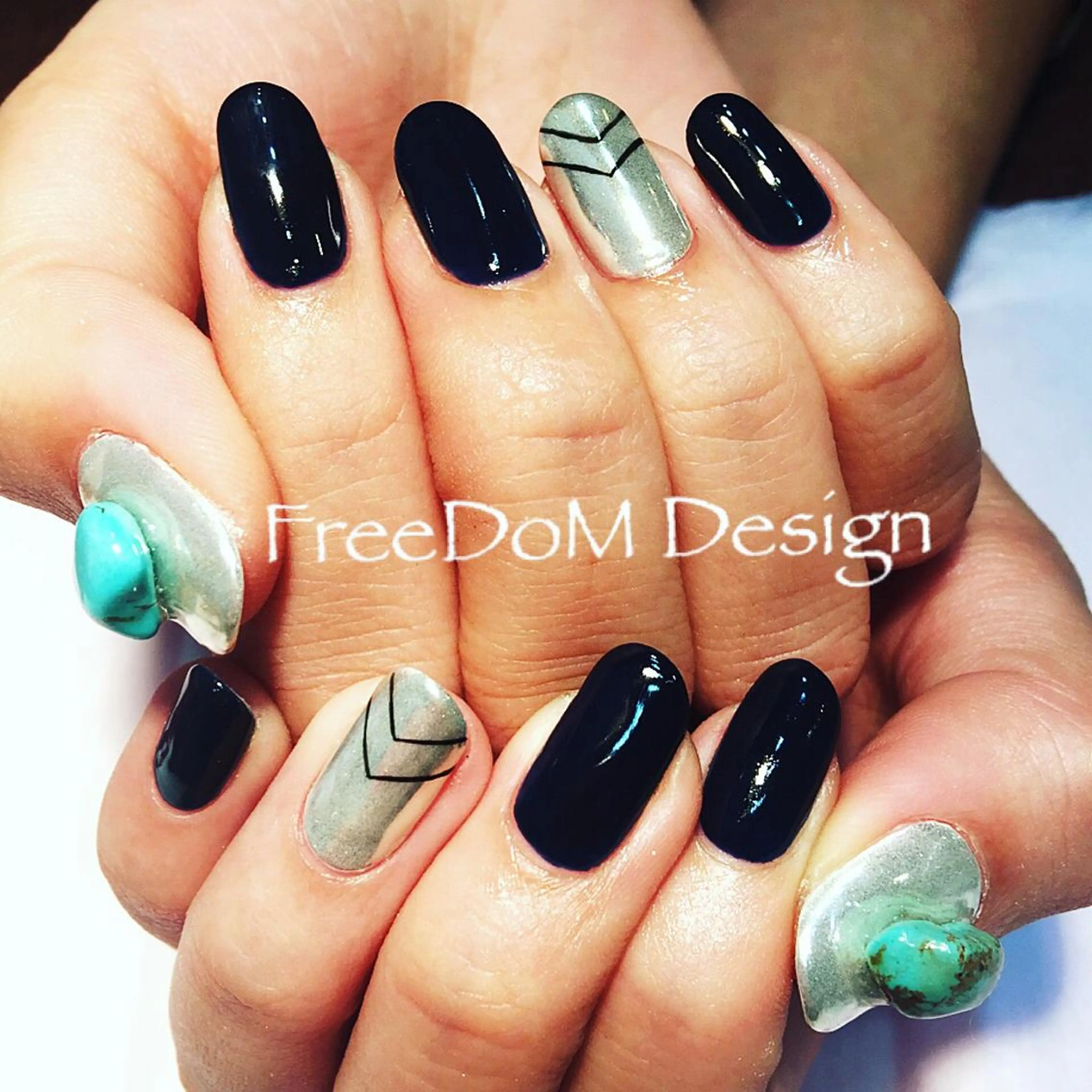 ネイル アートネイル ＦreeDoＭ   Design所属・W KUMIのネイルデザイン