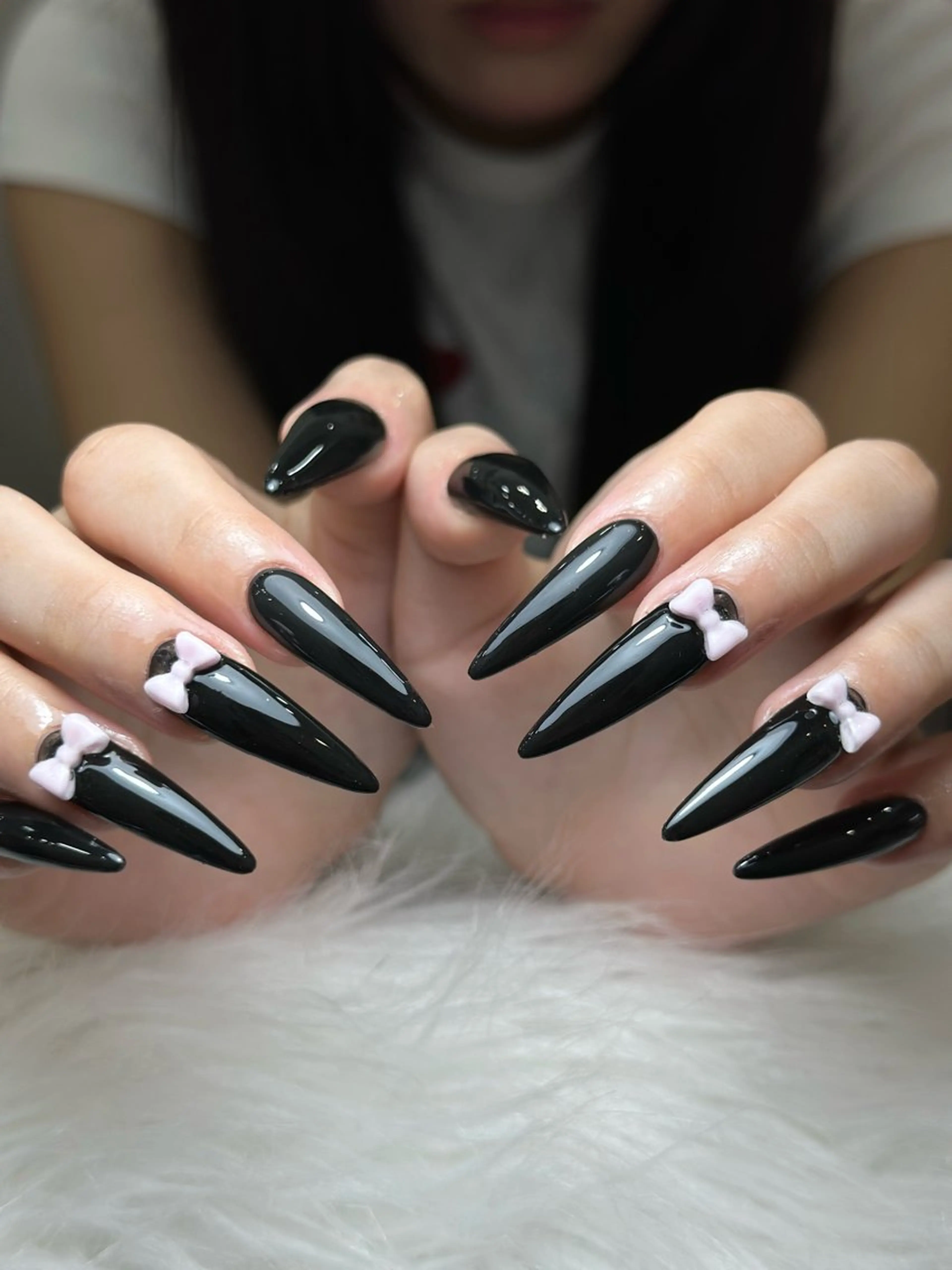 ネイル フレンチネイル グラデーション 韓国ネイル マグネットネイル シンプルネイル ハンドネイル CoMo Nail Studio所属・CoMo Nailのネイルデザイン