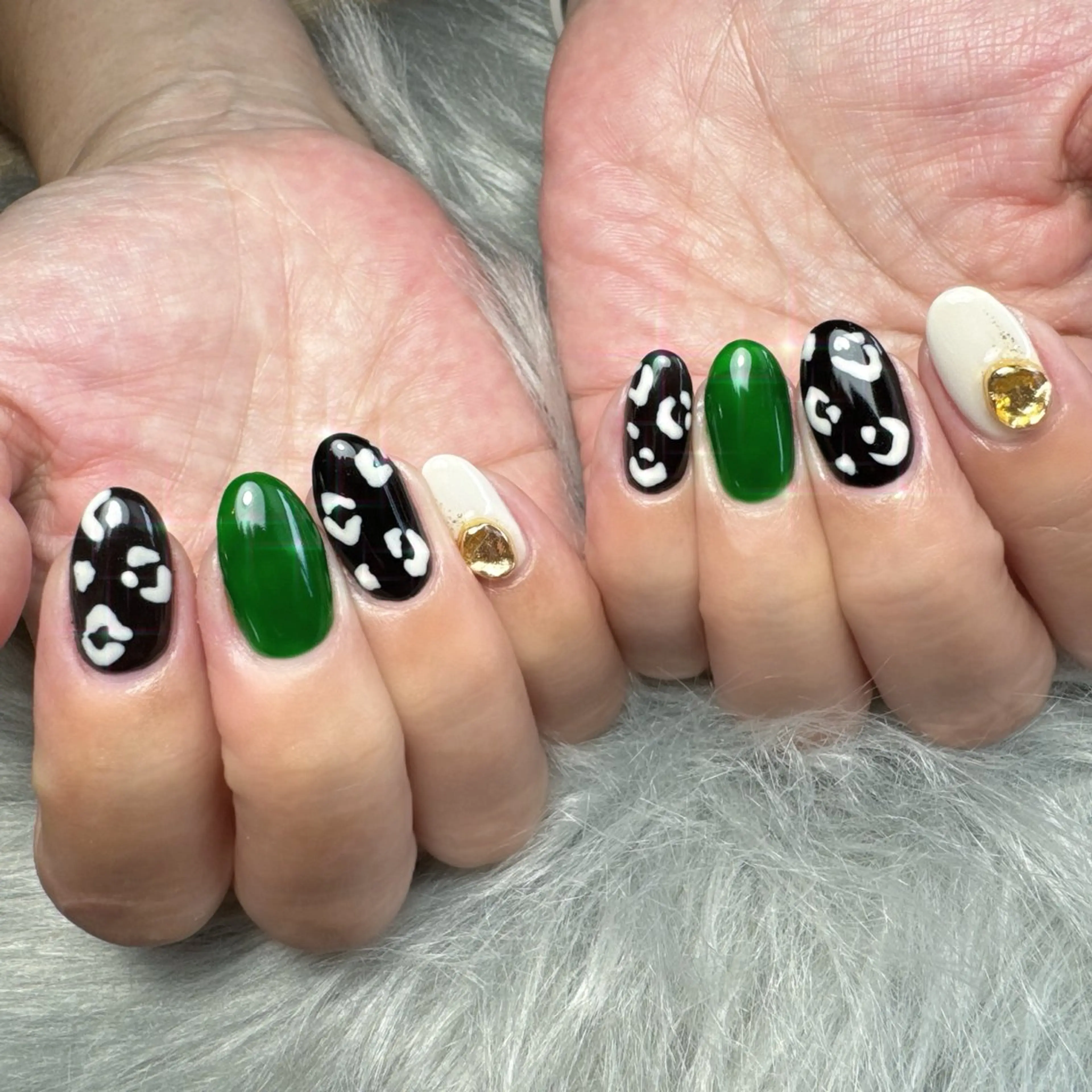 ネイル ハンドネイル offNails Ogura.kのネイルデザイン