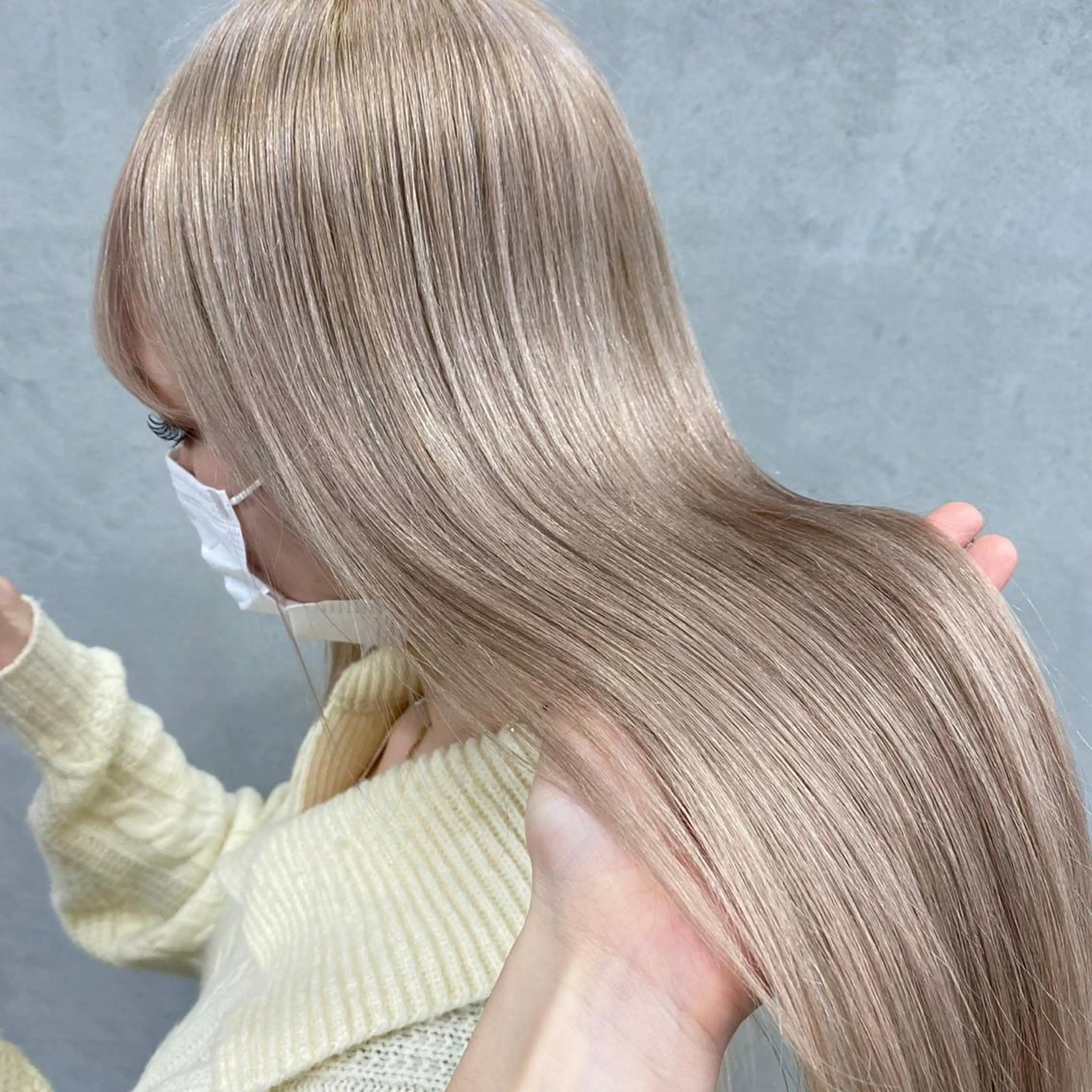 ロング カラー ブロンド カット ヘアカラー トリートメント 🧸艶々韓国ヘア 🧁mizunaのヘアスタイル