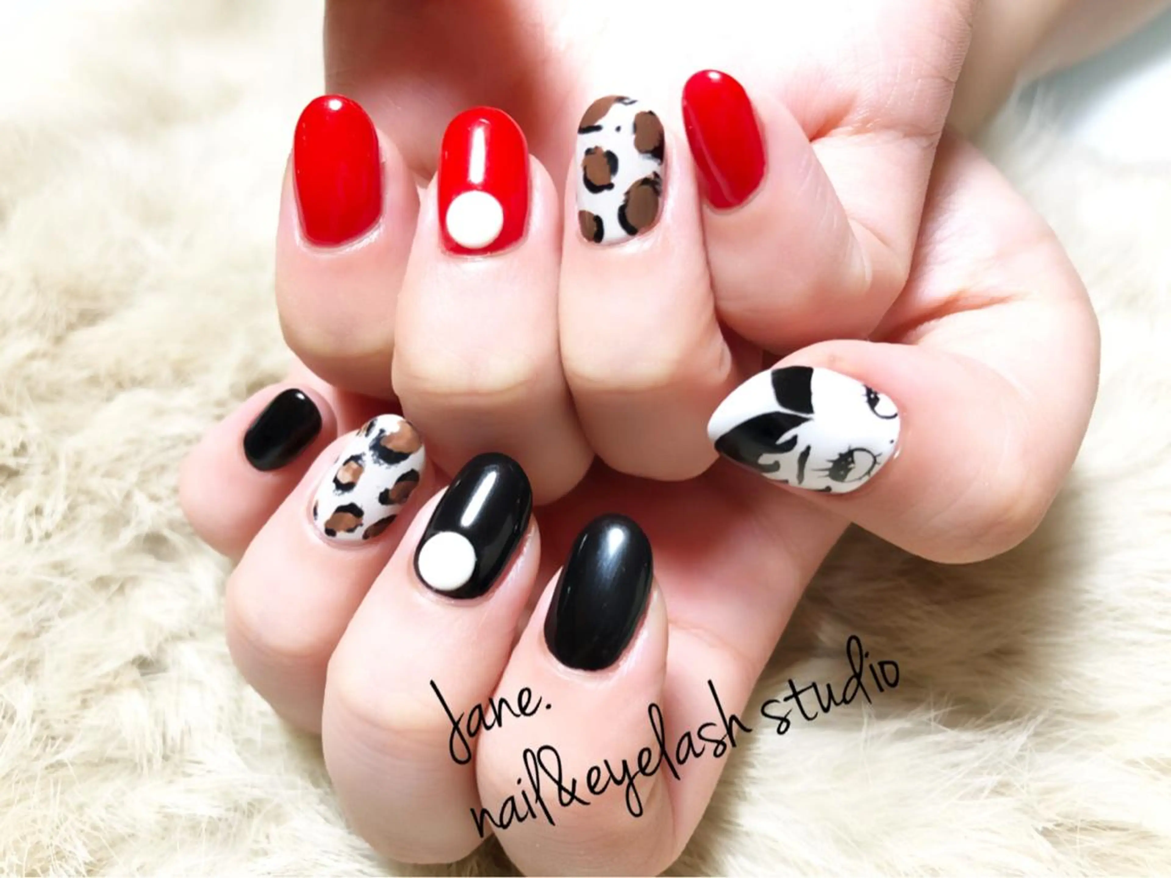 ショート キッズ ネイル Yakko pas á pasのネイルデザイン