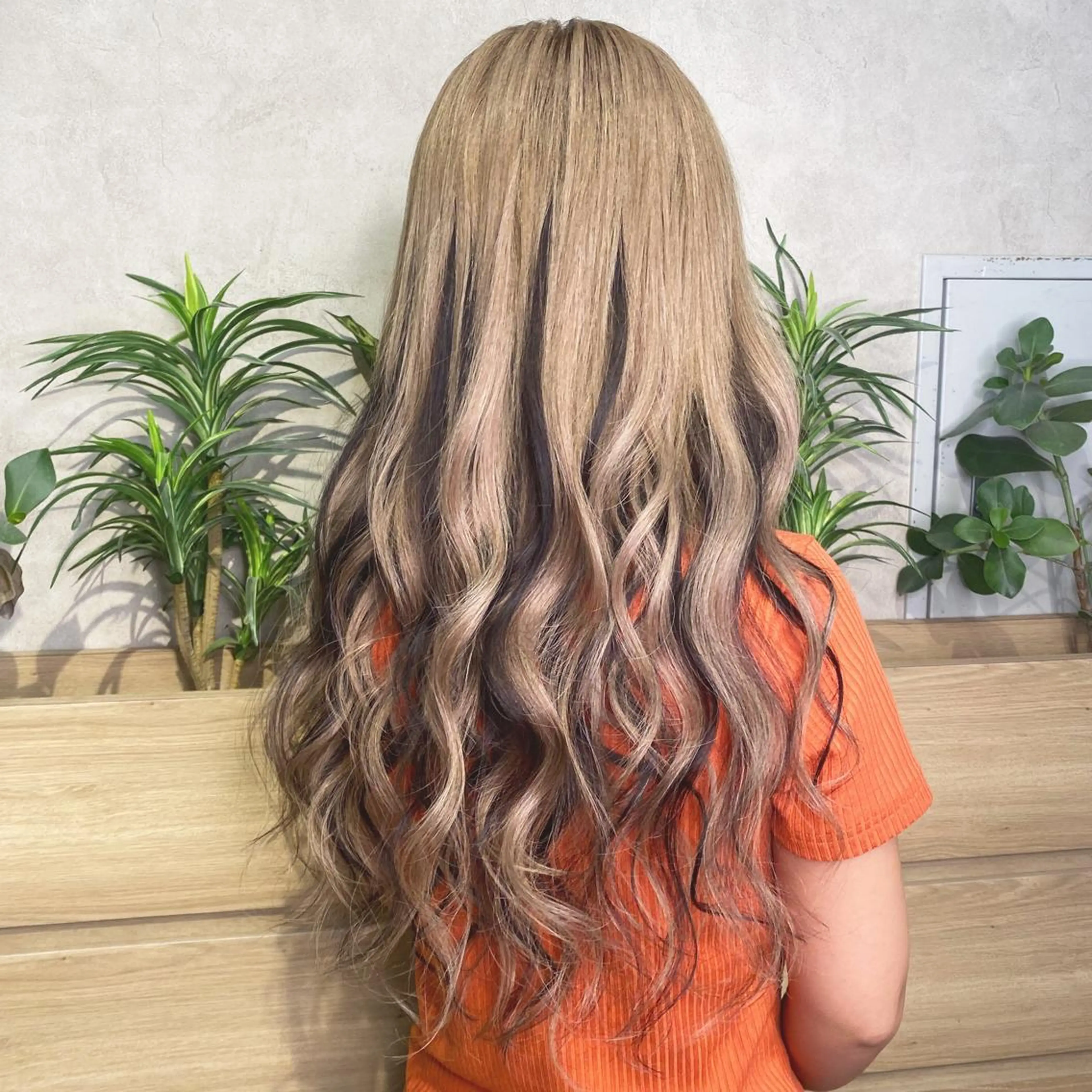ミディアム プルエクステ エクステ ハイライト Fi-Ne 八戸のヘアスタイル
