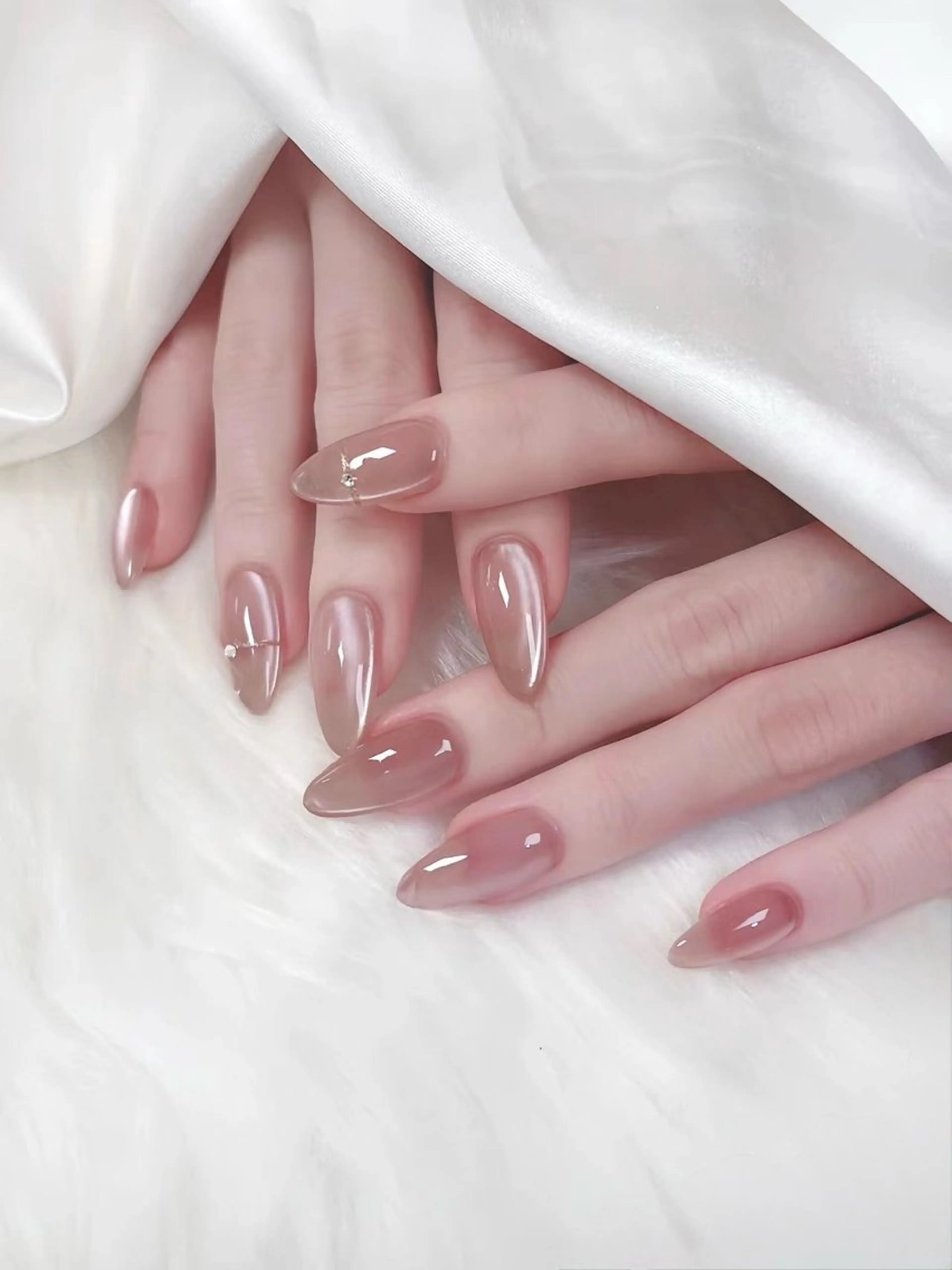 ネイル 長さ出し フレンチネイル グラデーション 卒業式 マグネットネイル ハンドネイル MIHANA NAILのネイルデザイン