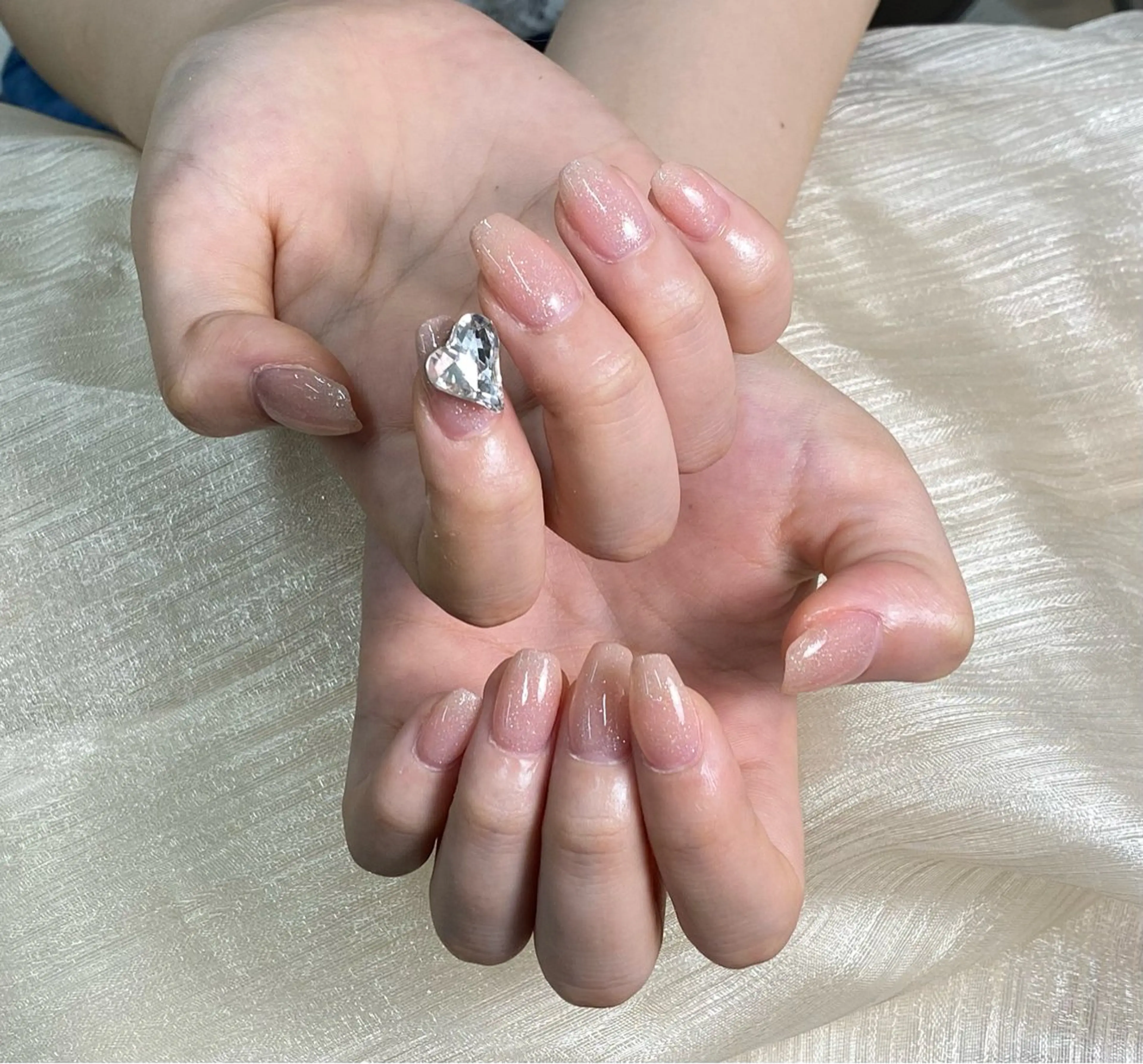 ネイル ハンドネイル ハンドケア ToliyDeliy Keilyのネイルデザイン