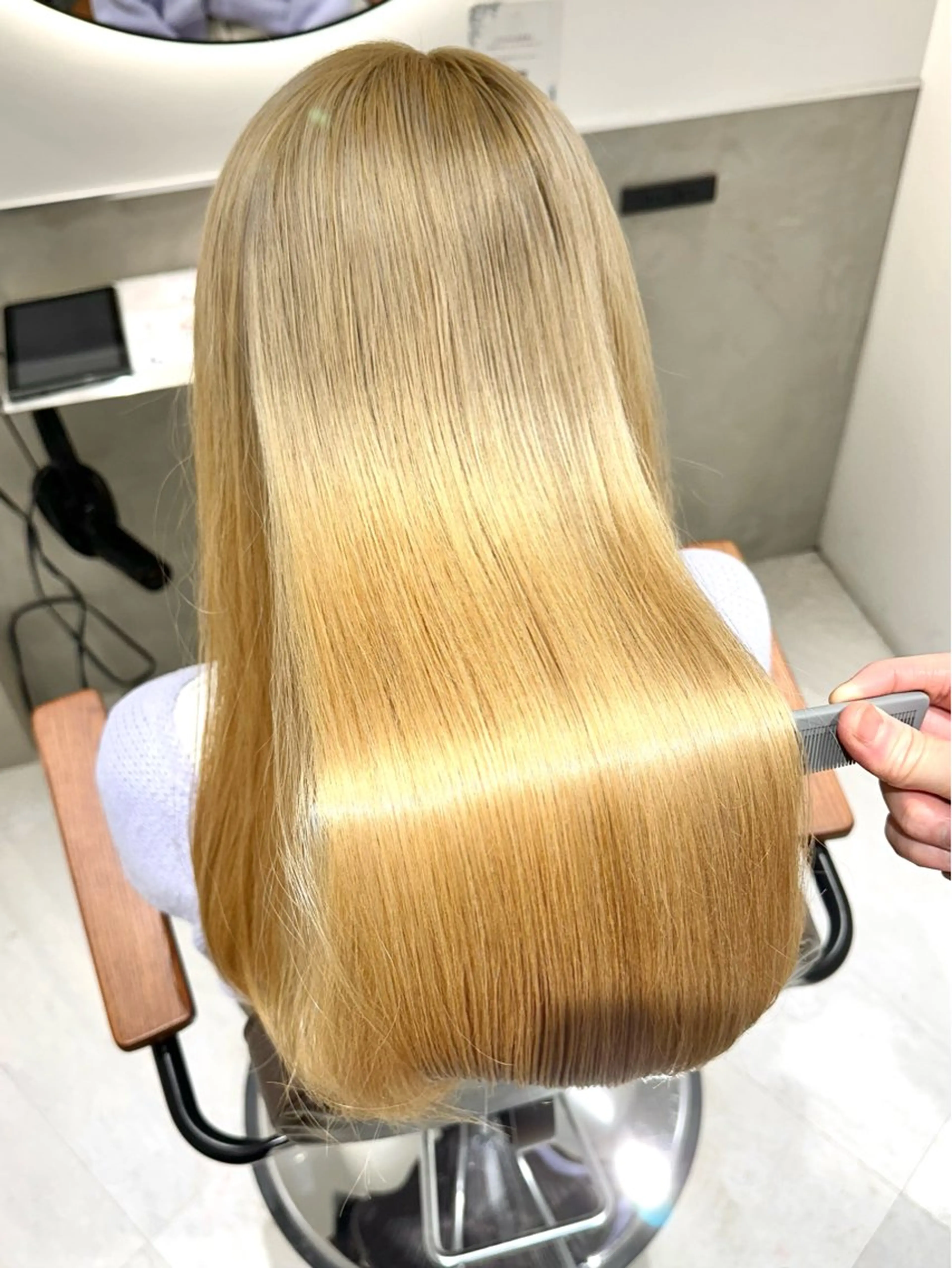 ロング 髪質改善 トリートメント トリートメント 💖褒められサラ艶髪 💖本木ヨシヒサ💖のヘアスタイル