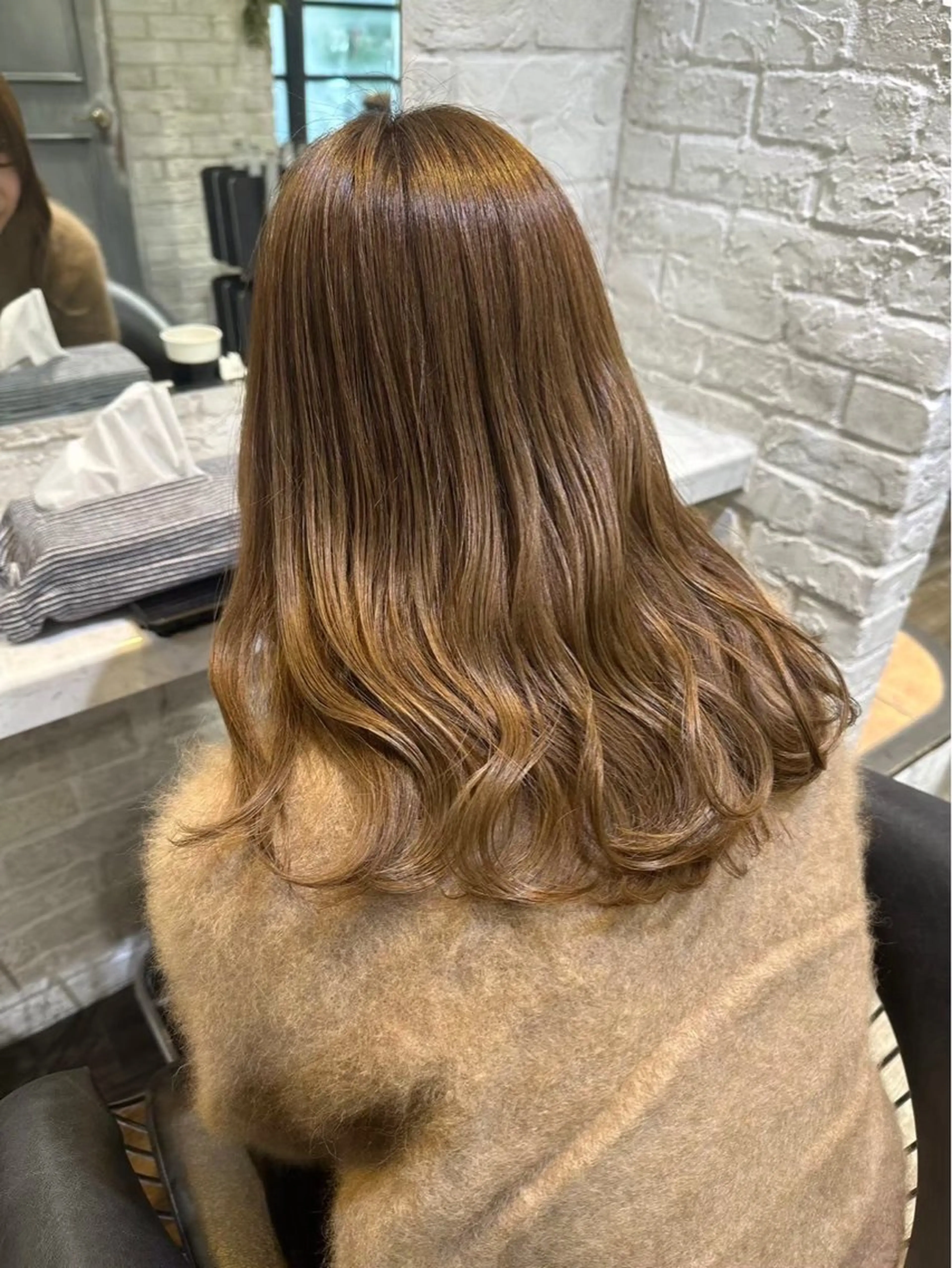 セミロング issa academyのヘアスタイル