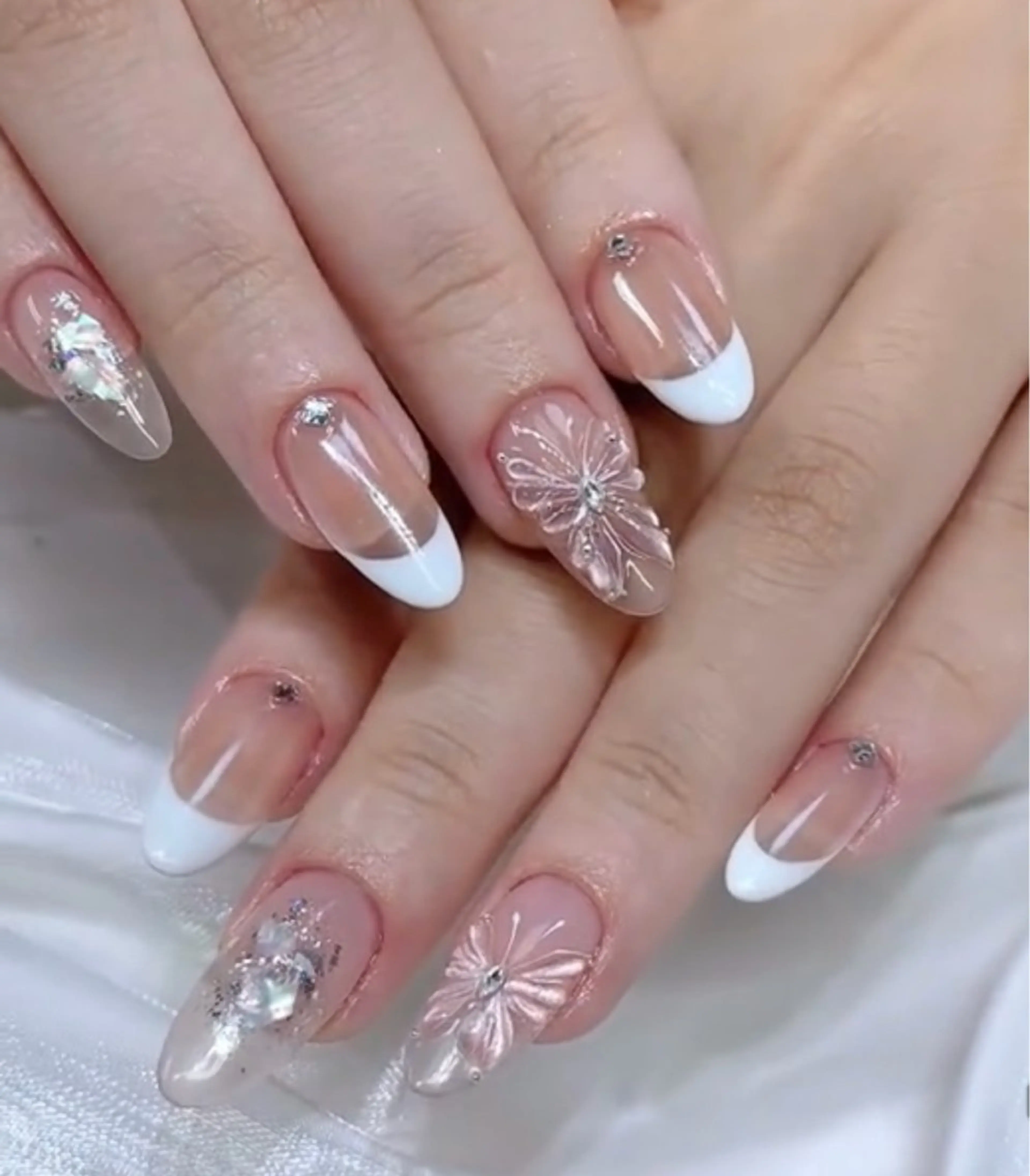 ネイル アートネイル 成人式 ジェルネイル ニュアンスネイル ネイルチップ Kora Nailのネイルデザイン