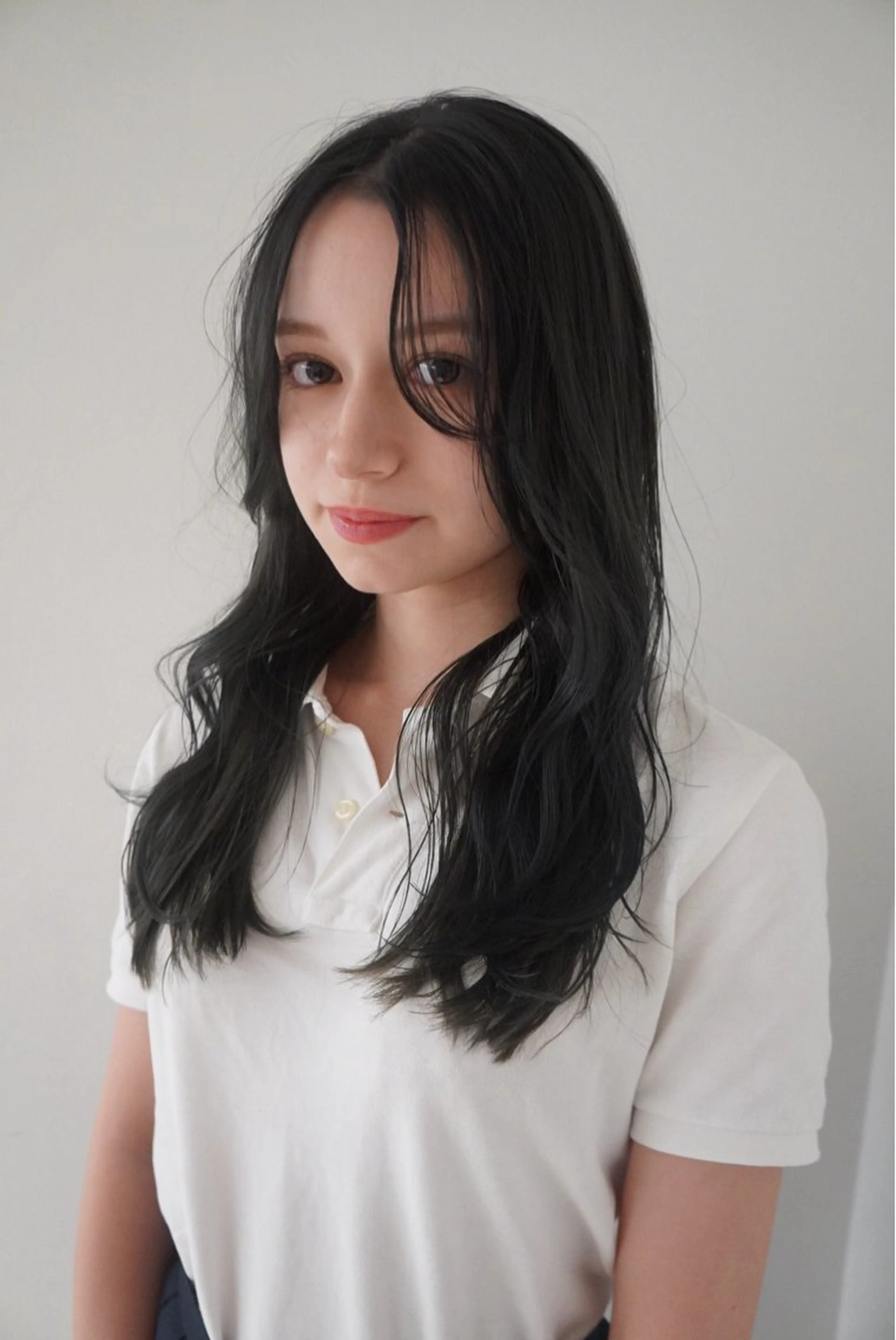 ロング カット ヘアカラー 林 隆平のヘアスタイル