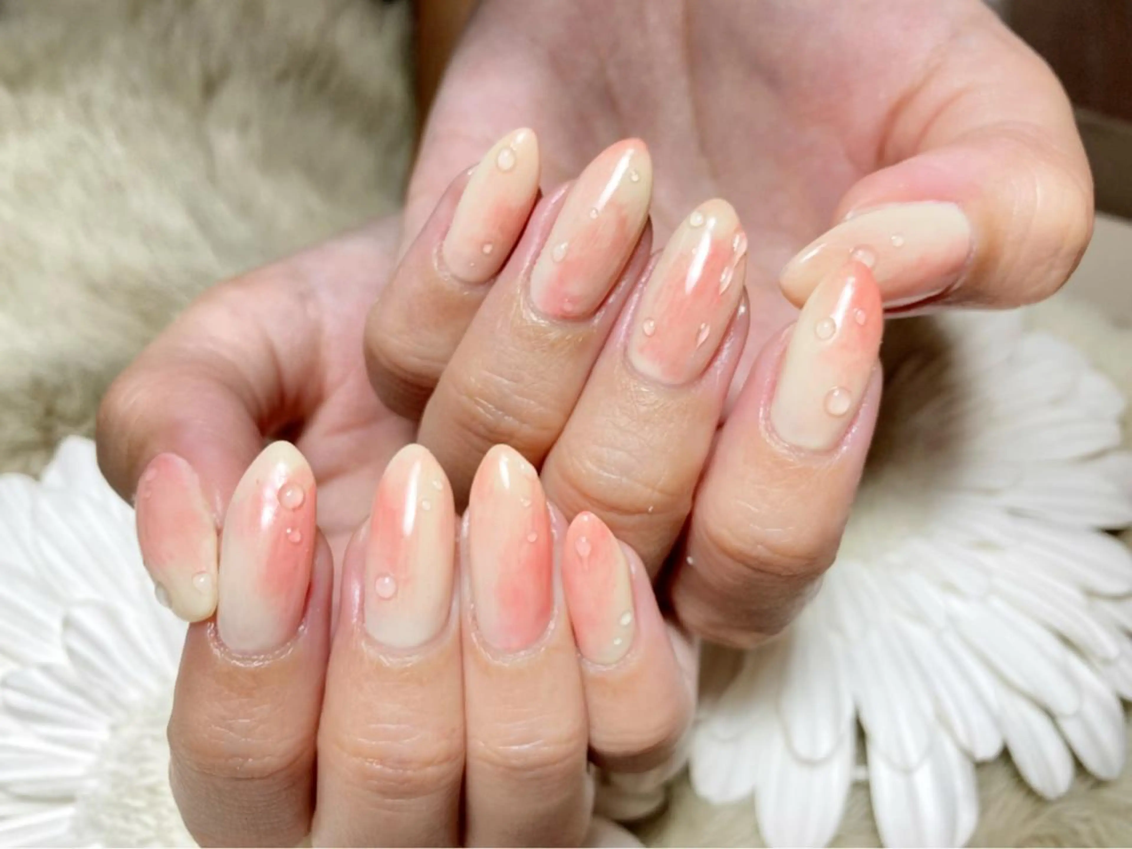 ネイル Yakko pas á pasのネイルデザイン