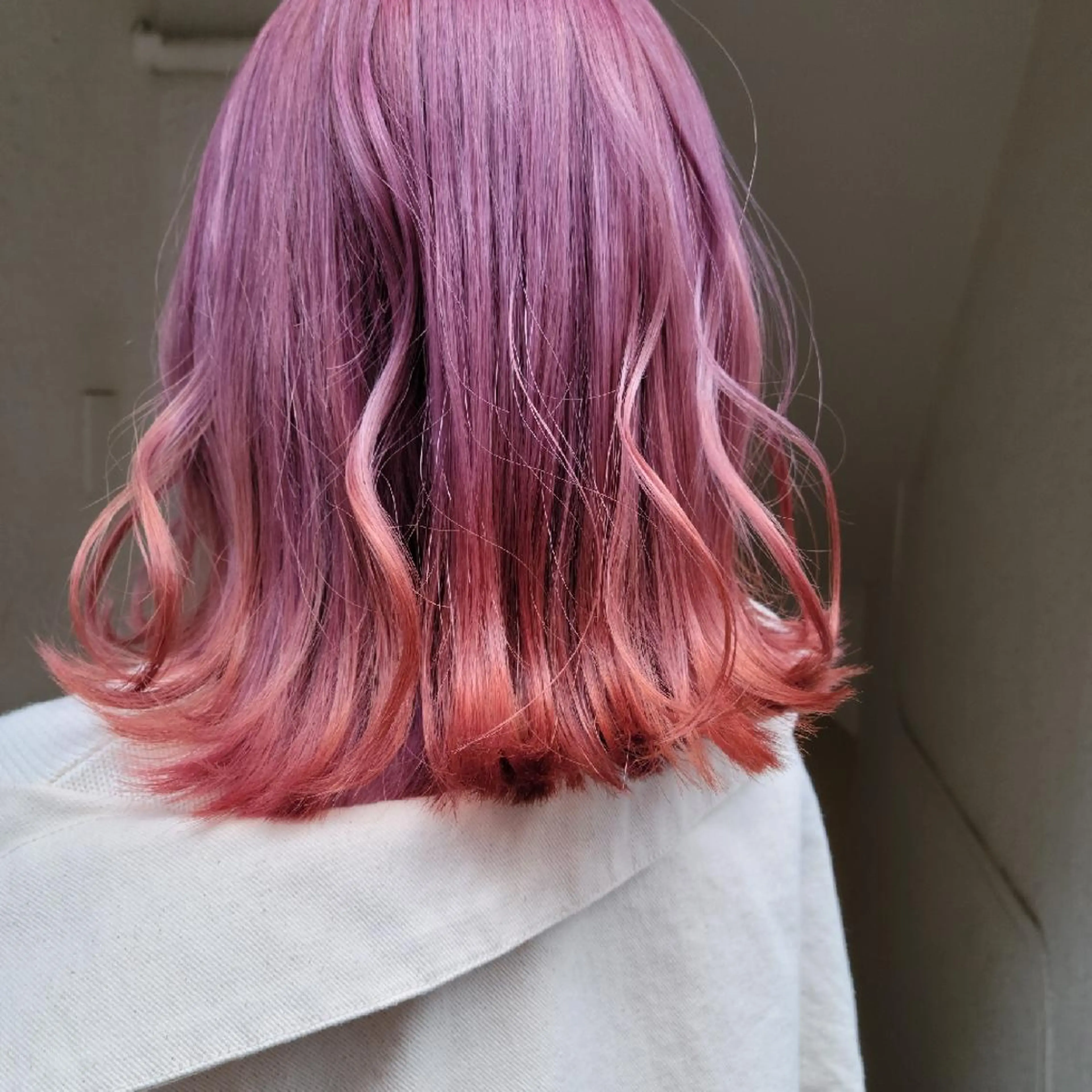 セミロング カット ヘアカラー トリートメント 🇰🇷透明感×ハイ トーン🌟tomoのヘアスタイル