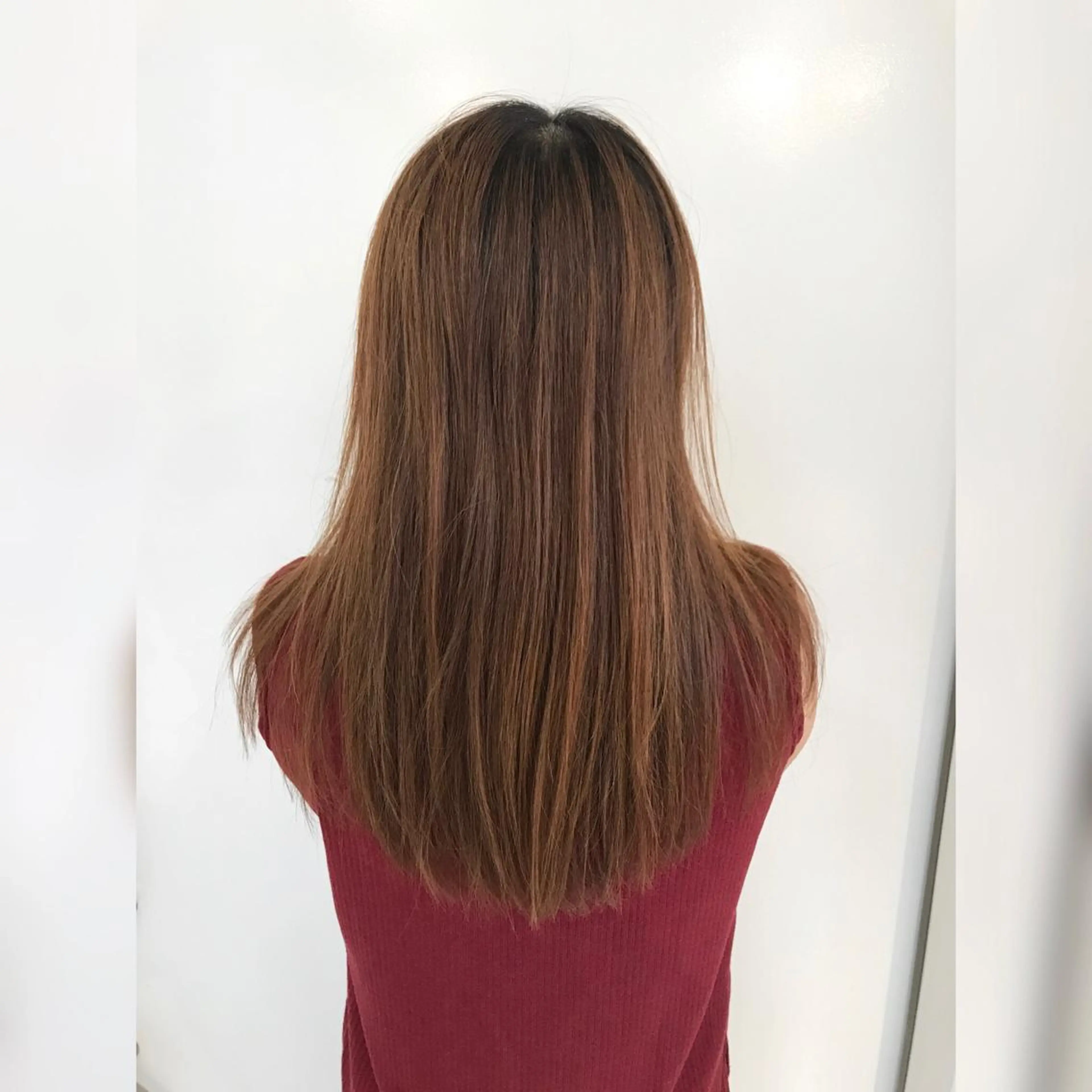 セミロング カラー パーマ ヘアアレンジ メンズ キッズ ネイル マツエク・マツパ Leyシェアサロン所属・KenIchi施術者 1%未満ドライカットのヘアスタイル