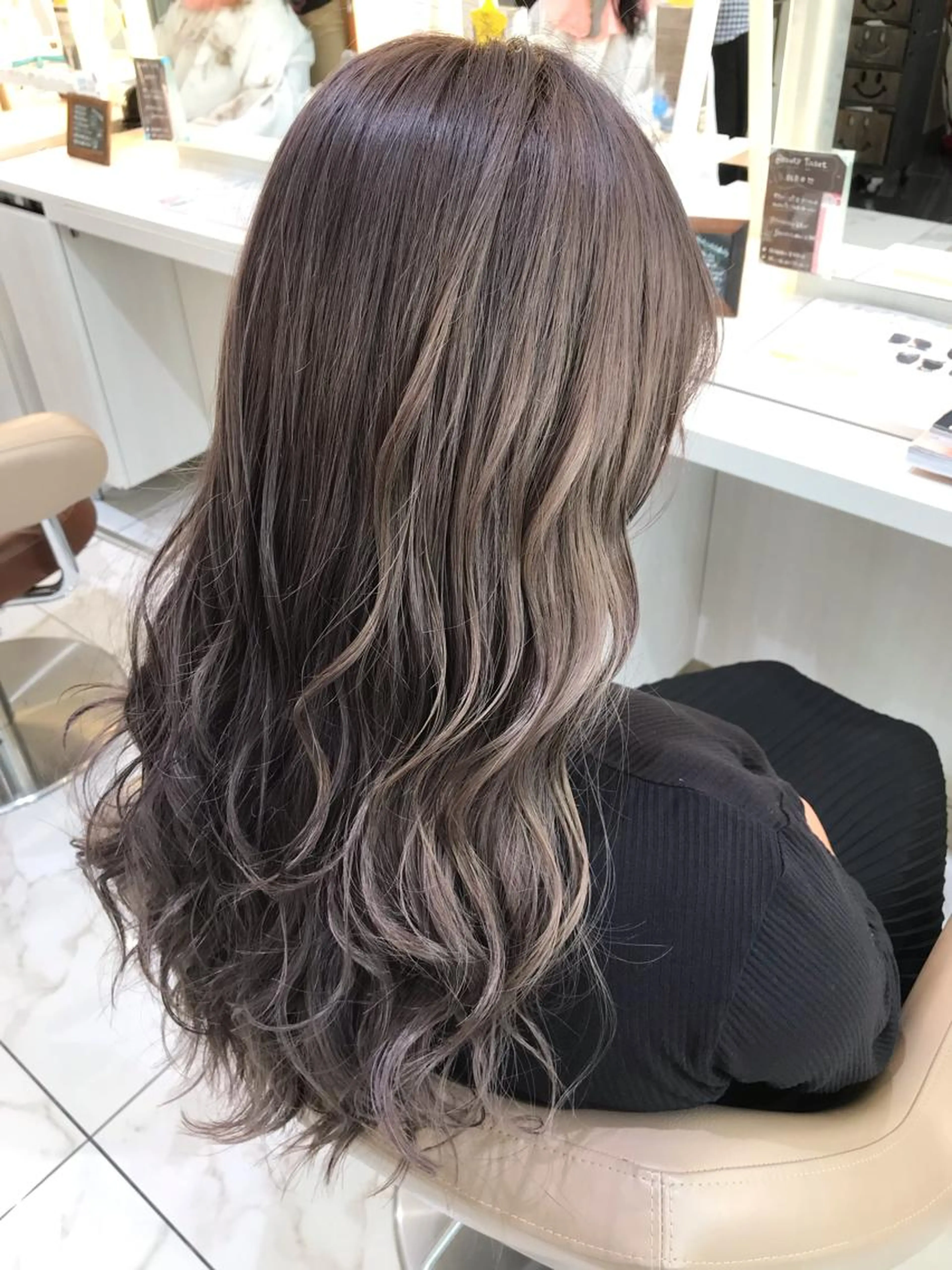 お出かけ前に素敵に巻き仕上げ💕の写真