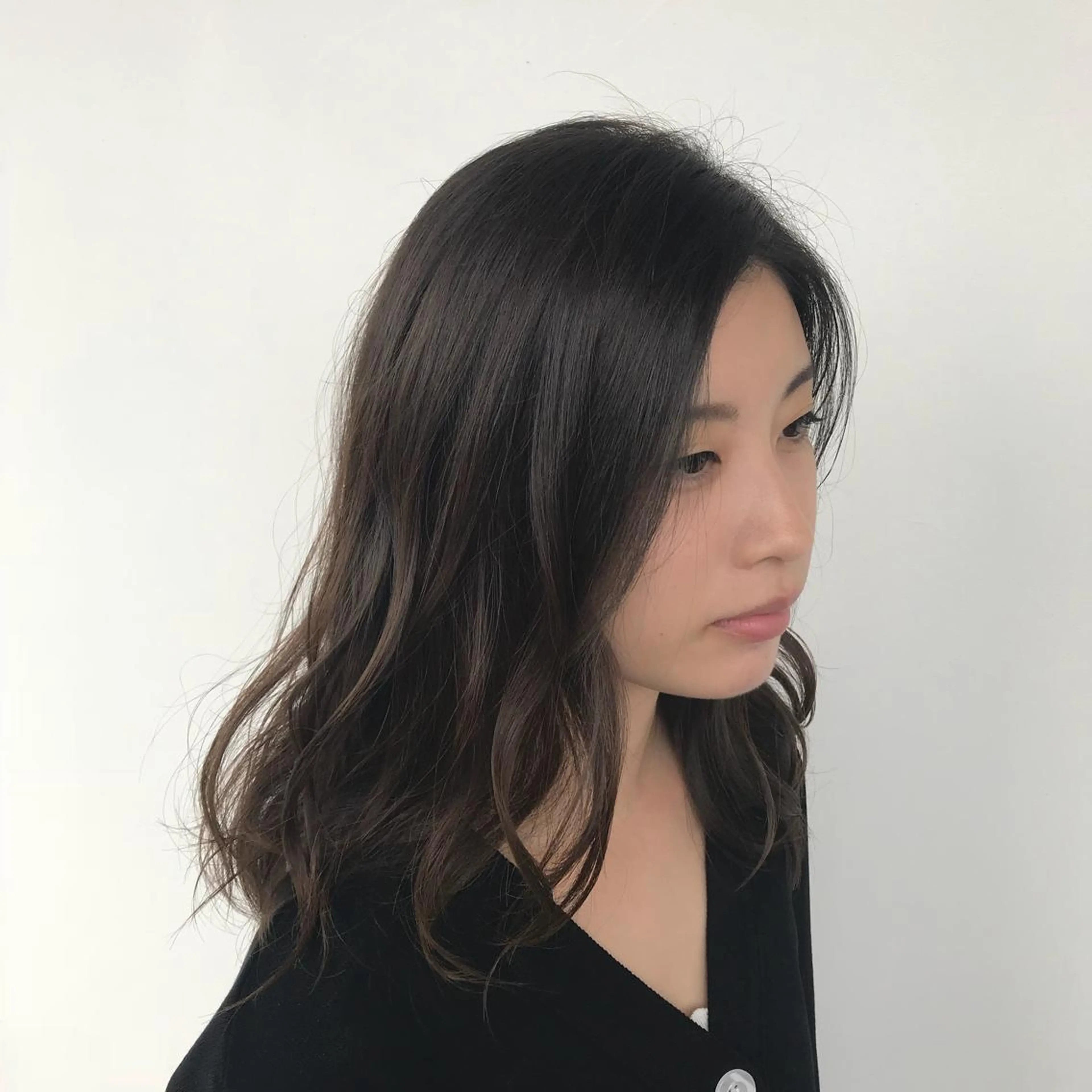 セミロング カット ヘアカラー トリートメント BIANCA isesaki 小暮のヘアスタイル