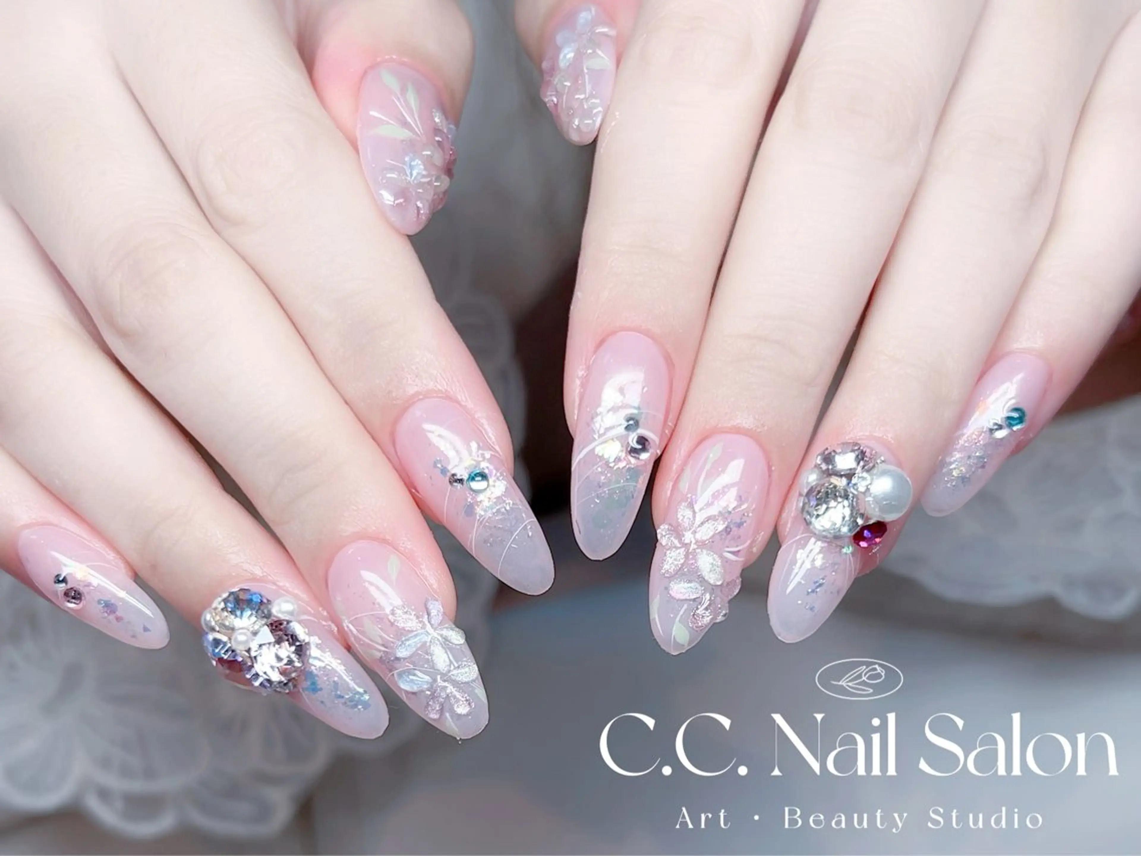 ネイル C.C.Nail Salon所属・✨C.C. Nail 🎀池袋のネイルデザイン