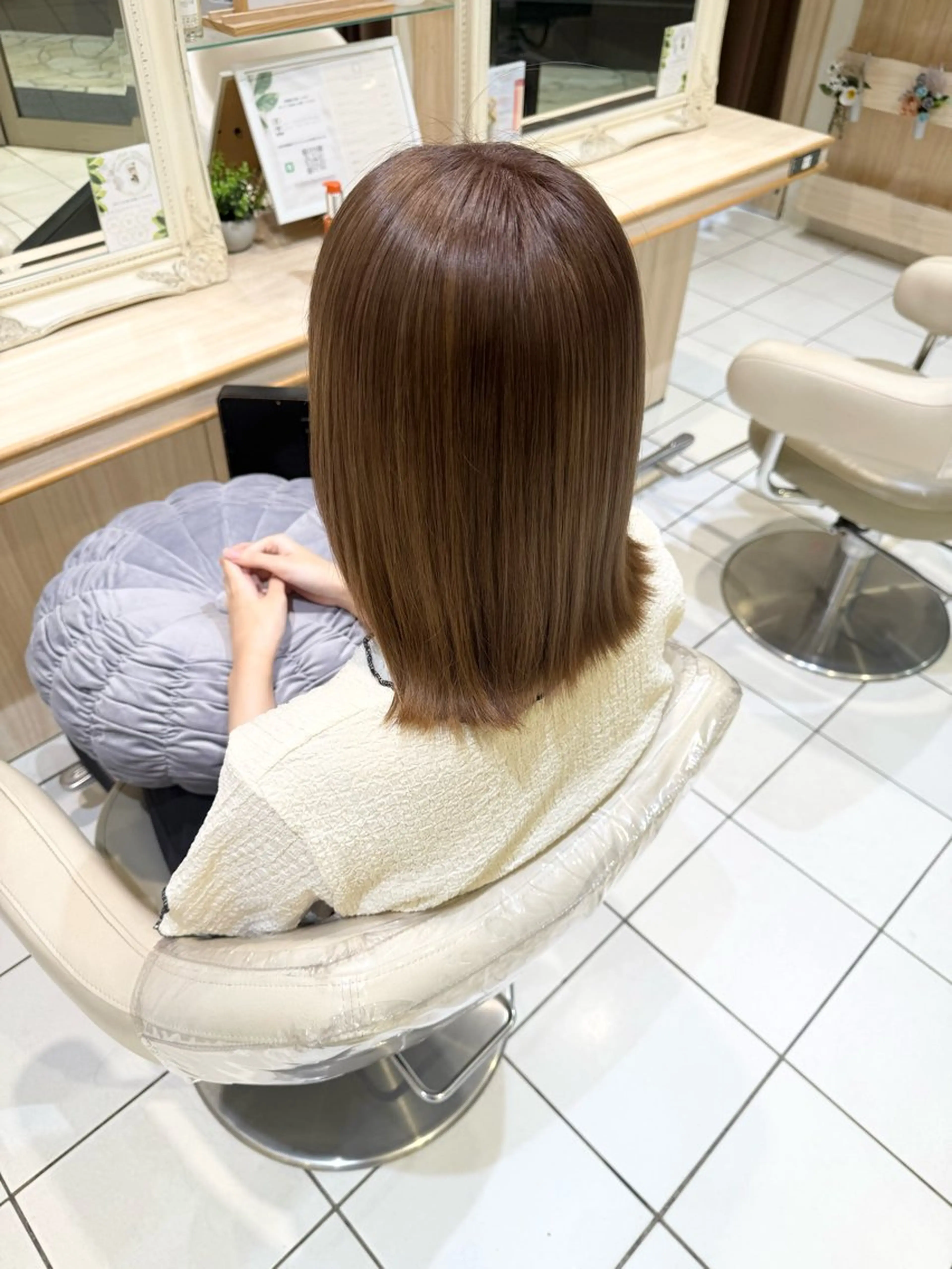 ミディアム カラー カット ヘアカラー 🫐暗髪ツヤカラー/ モテ髪/小林🫐のヘアスタイル