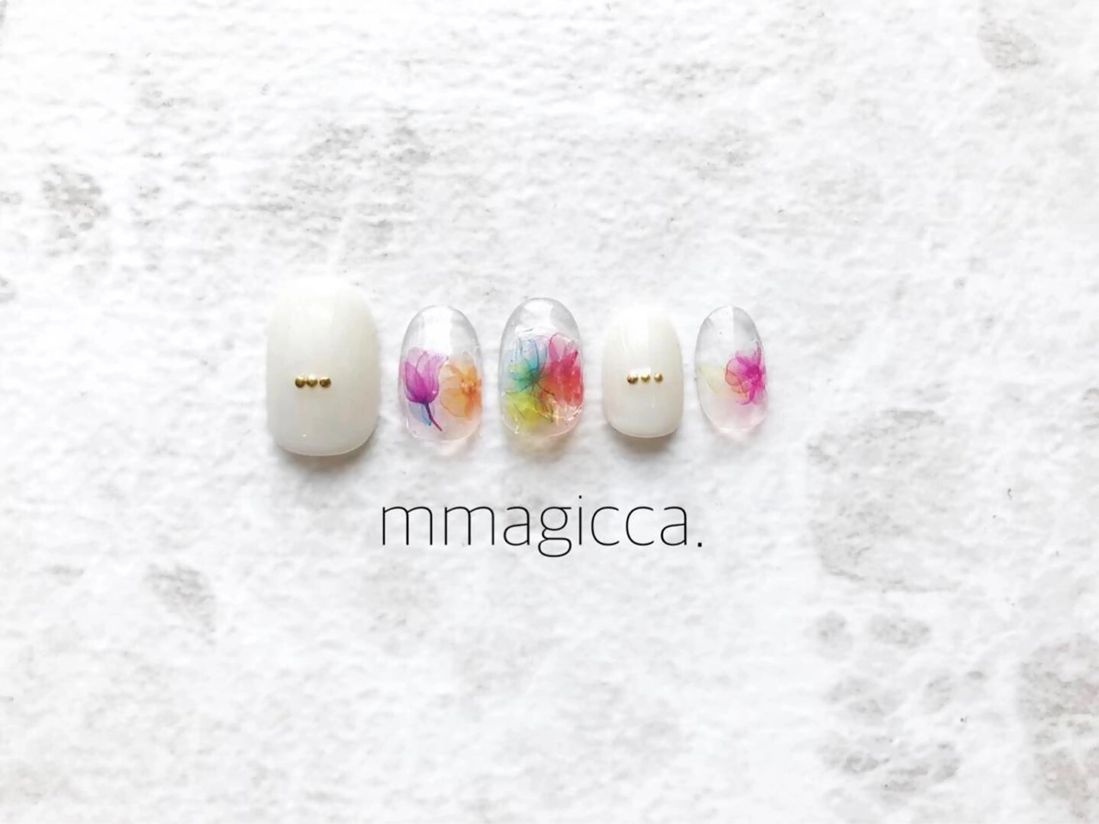 ネイル ジェルネイル mmagicca. 【 まじか. 】のネイルデザイン