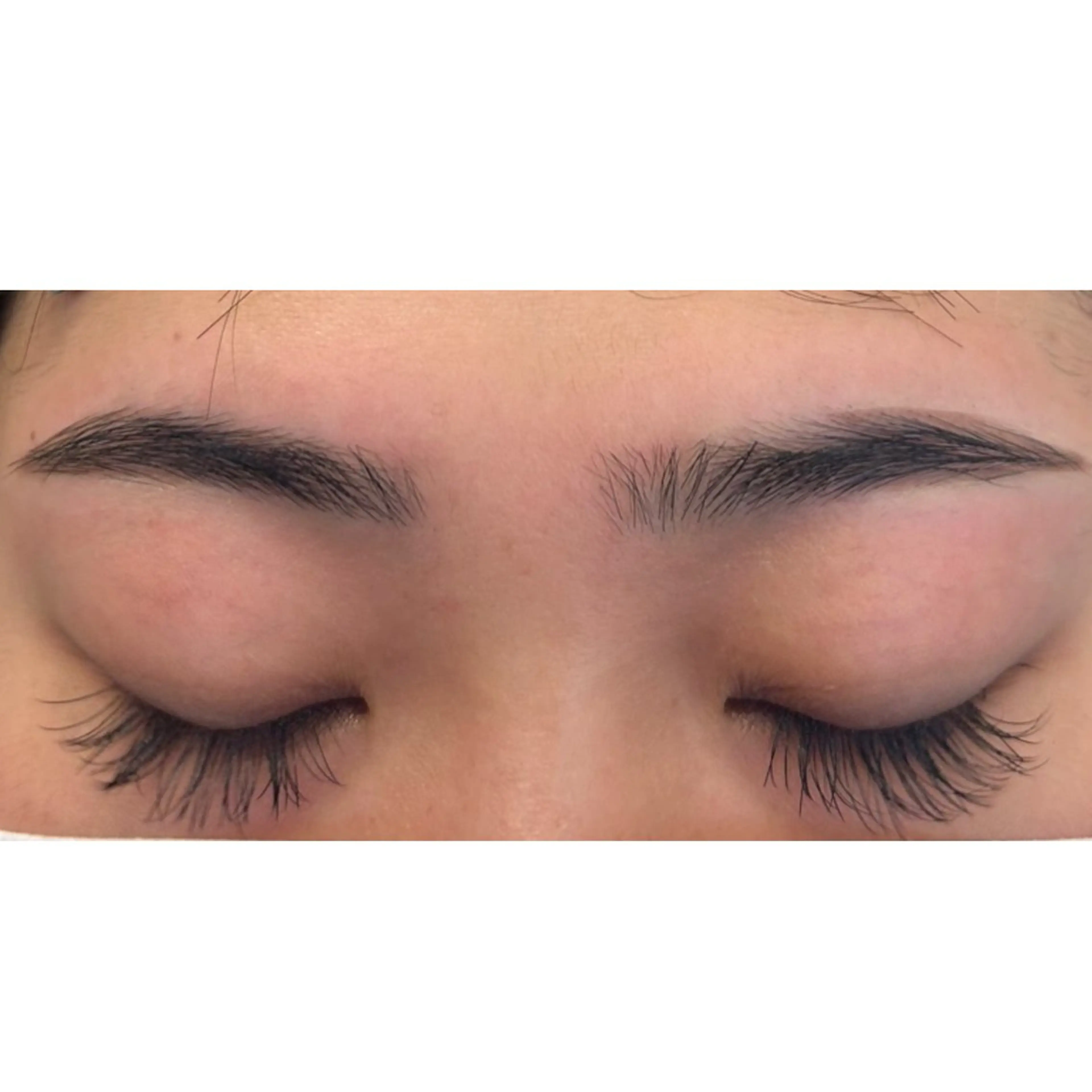 アイブロウ プラスアイ🎀 Yuunaのマツエク・マツパデザイン