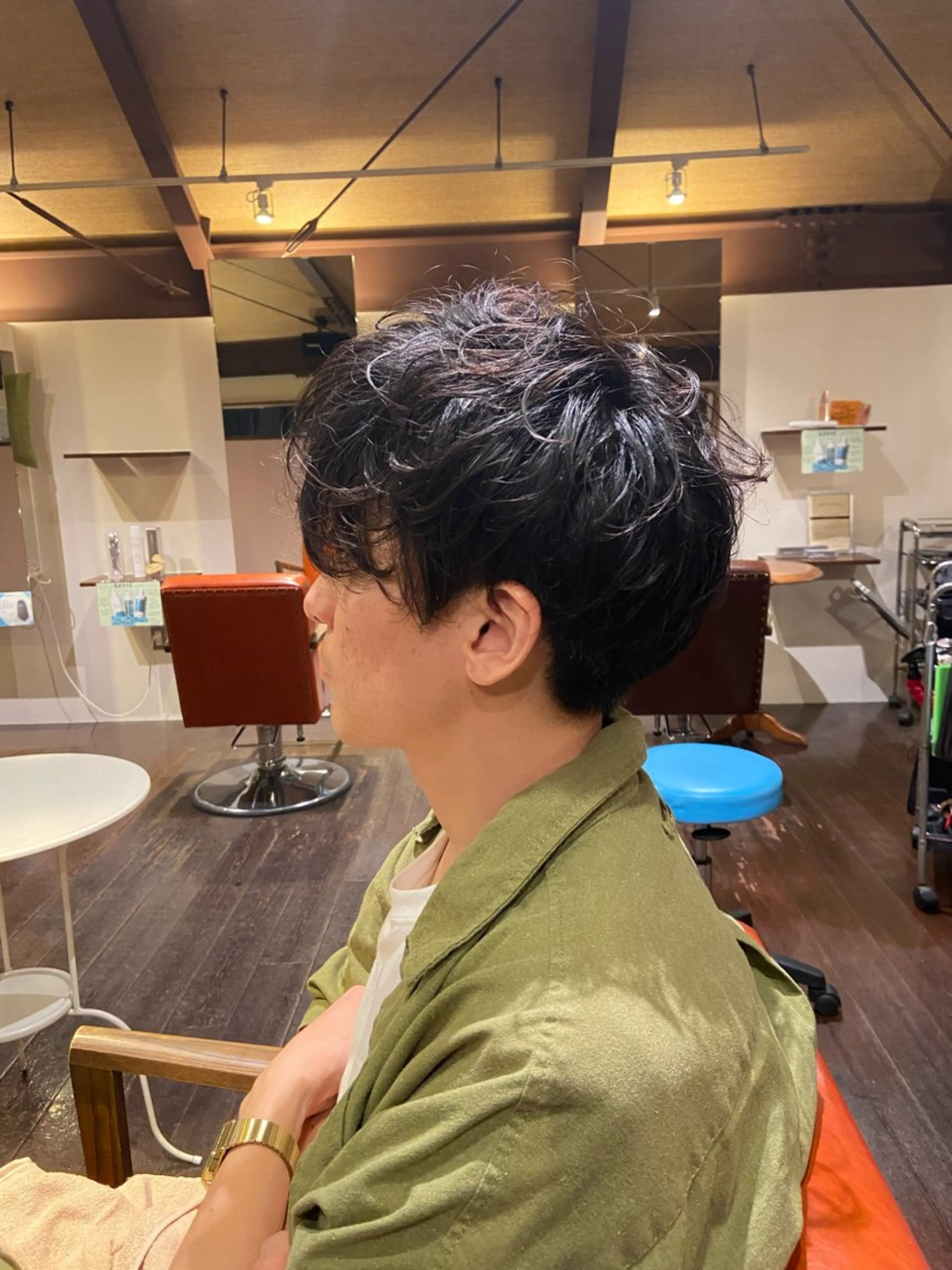 ショート パーマ メンズ メンズパーマ AIRFLOW所属・韓国ヘア ユイカのヘアスタイル