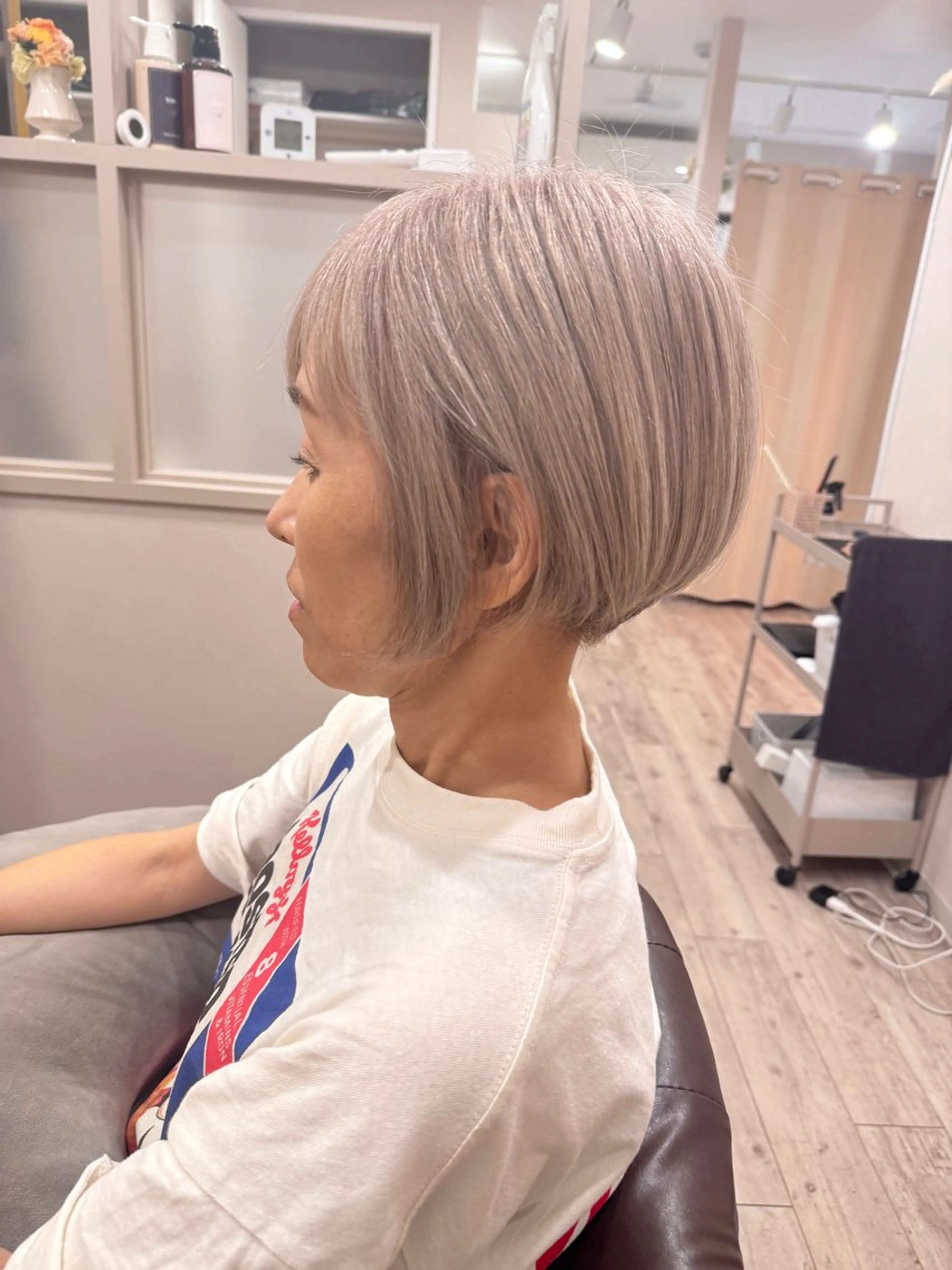 ショート カット ヘアカラー トリートメント 白髪ぼかし・脱白髪染め専門店kaminowa所属・白髪ぼかし脱白髪染め kaminowaのヘアスタイル