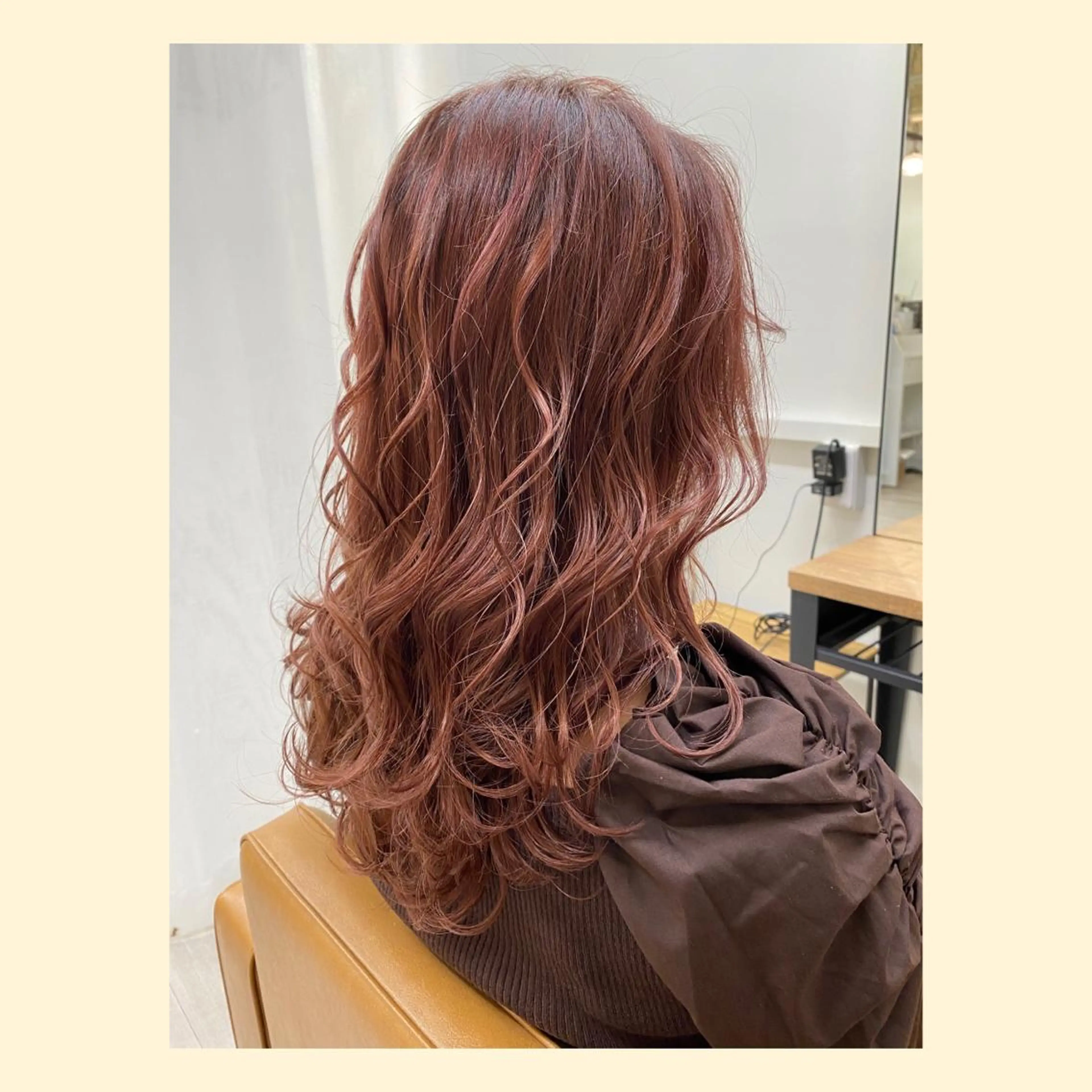 セミロング カラー ショートボブ バレイヤージュ ブリーチ ケアブリーチ ダブルカラー 🌈ショート特化 中村崇宏🌈のヘアスタイル
