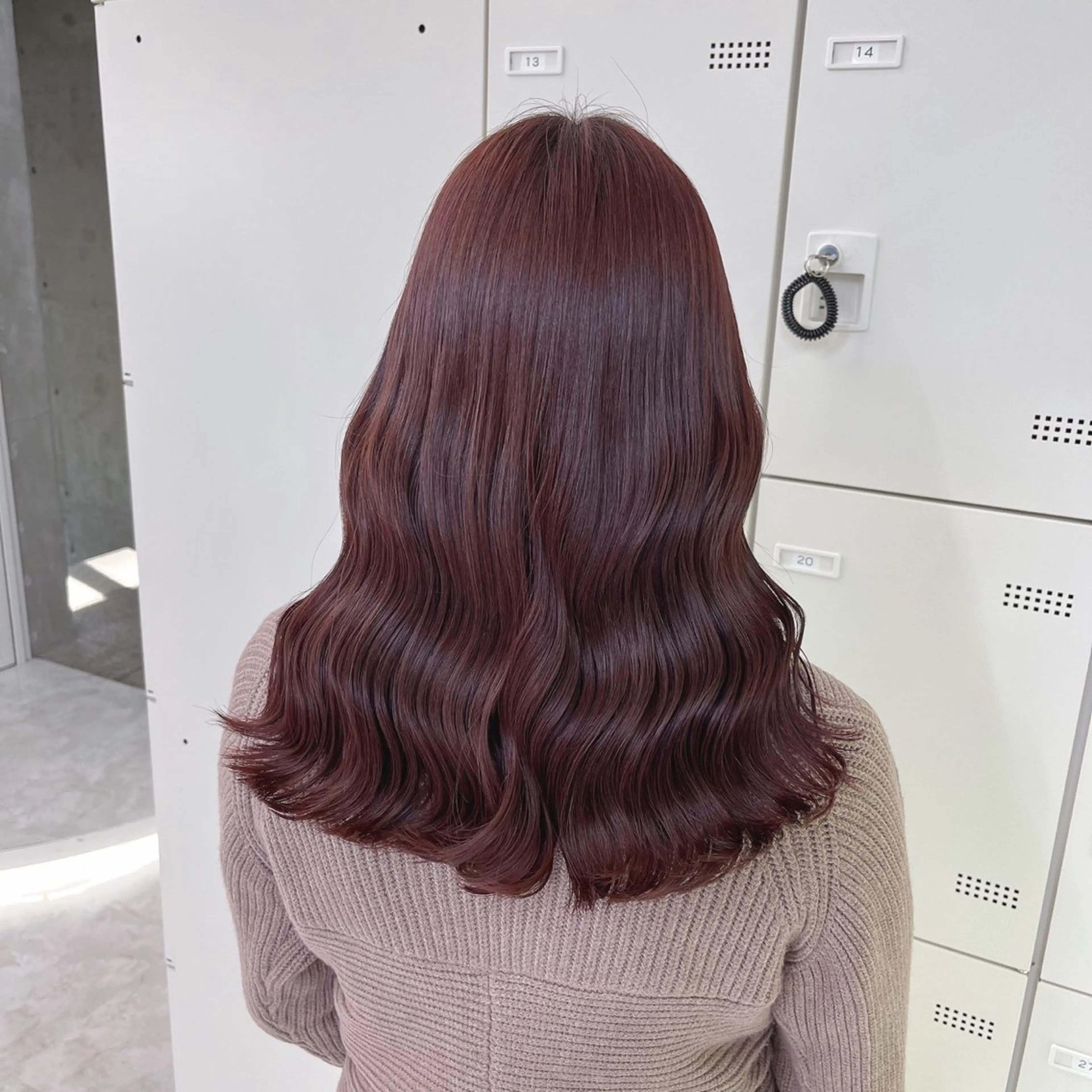 ロング カラー ヘアアレンジ ヘアカラー 上品な透明感カラー 寒色＆暖色ヘア💗のヘアスタイル