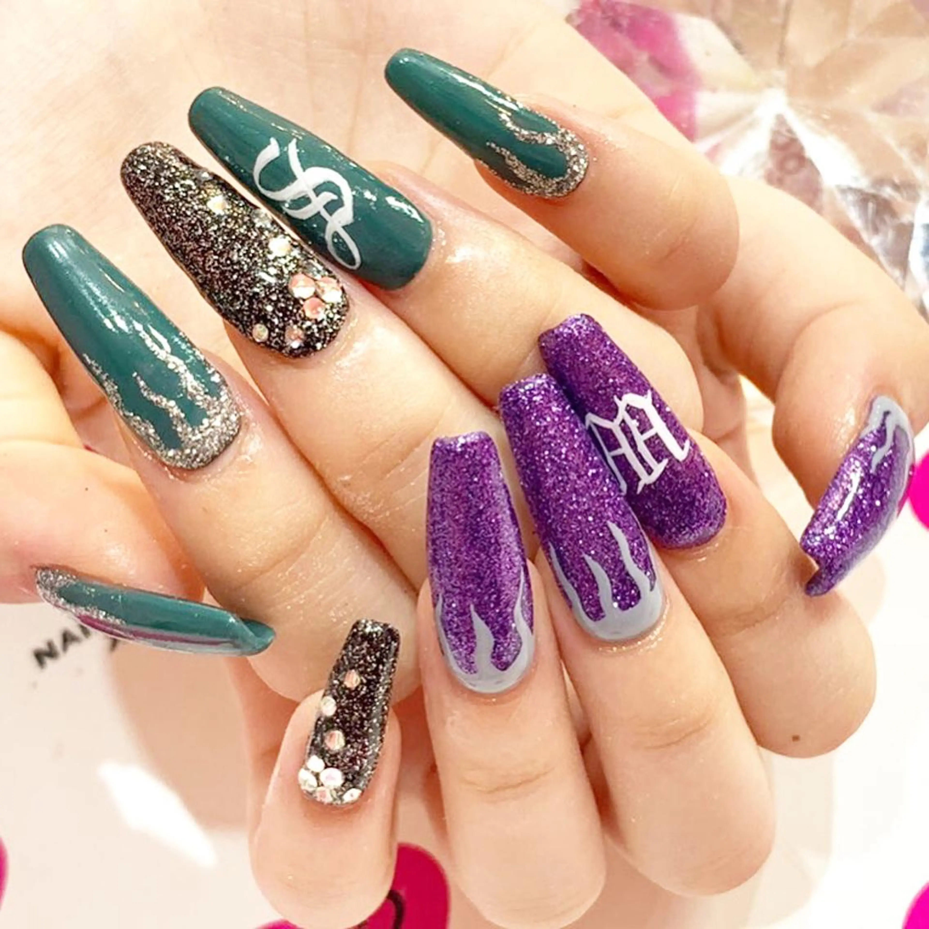 ロング カラー メンズ ネイル NAILSGOGO shibuyaのネイルデザイン