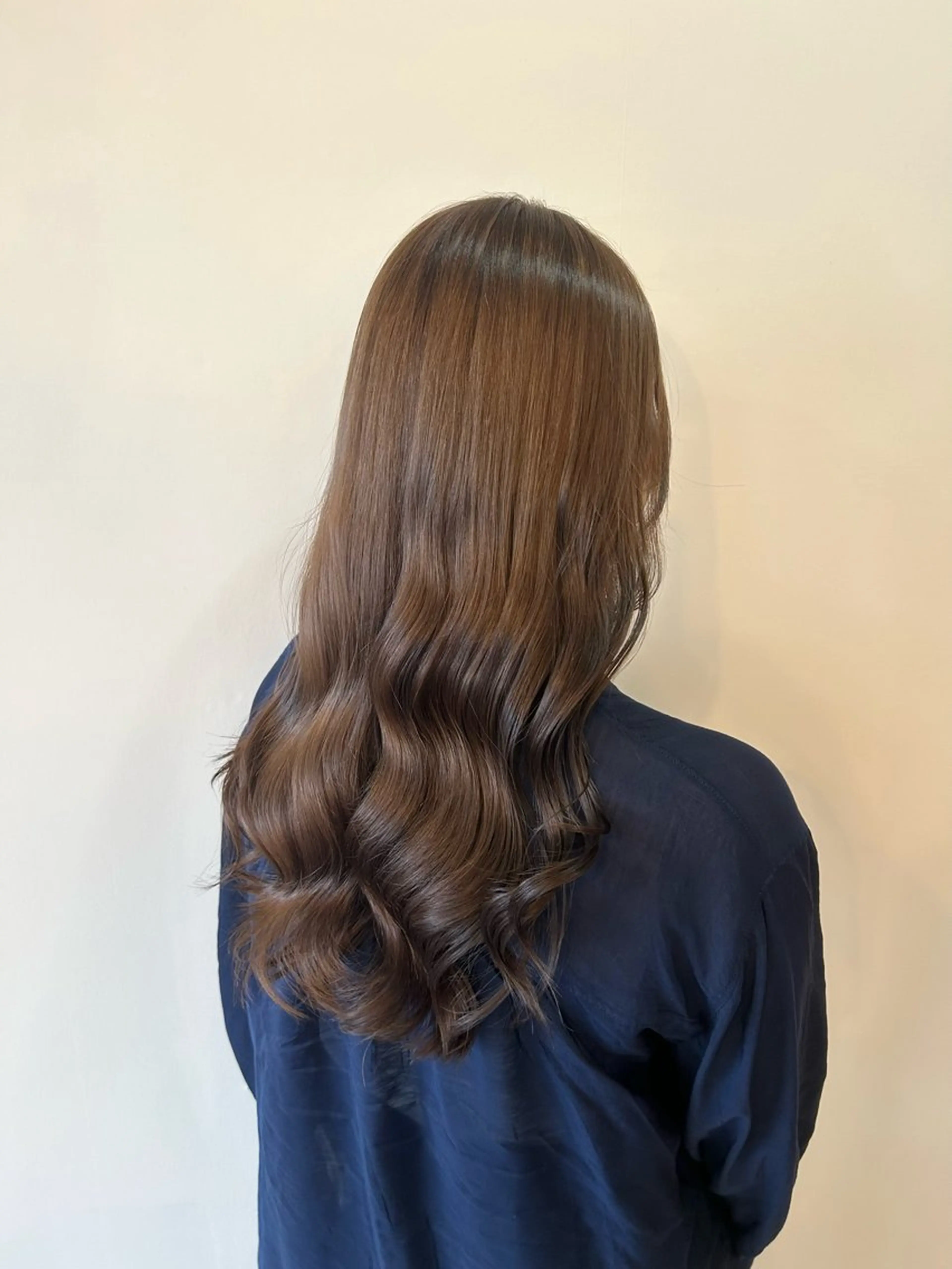 セミロング カラー ブラウンカラー 透明感カラー グラデーションカラー ヘアカラー トップスタイリスト 林すずかのヘアスタイル