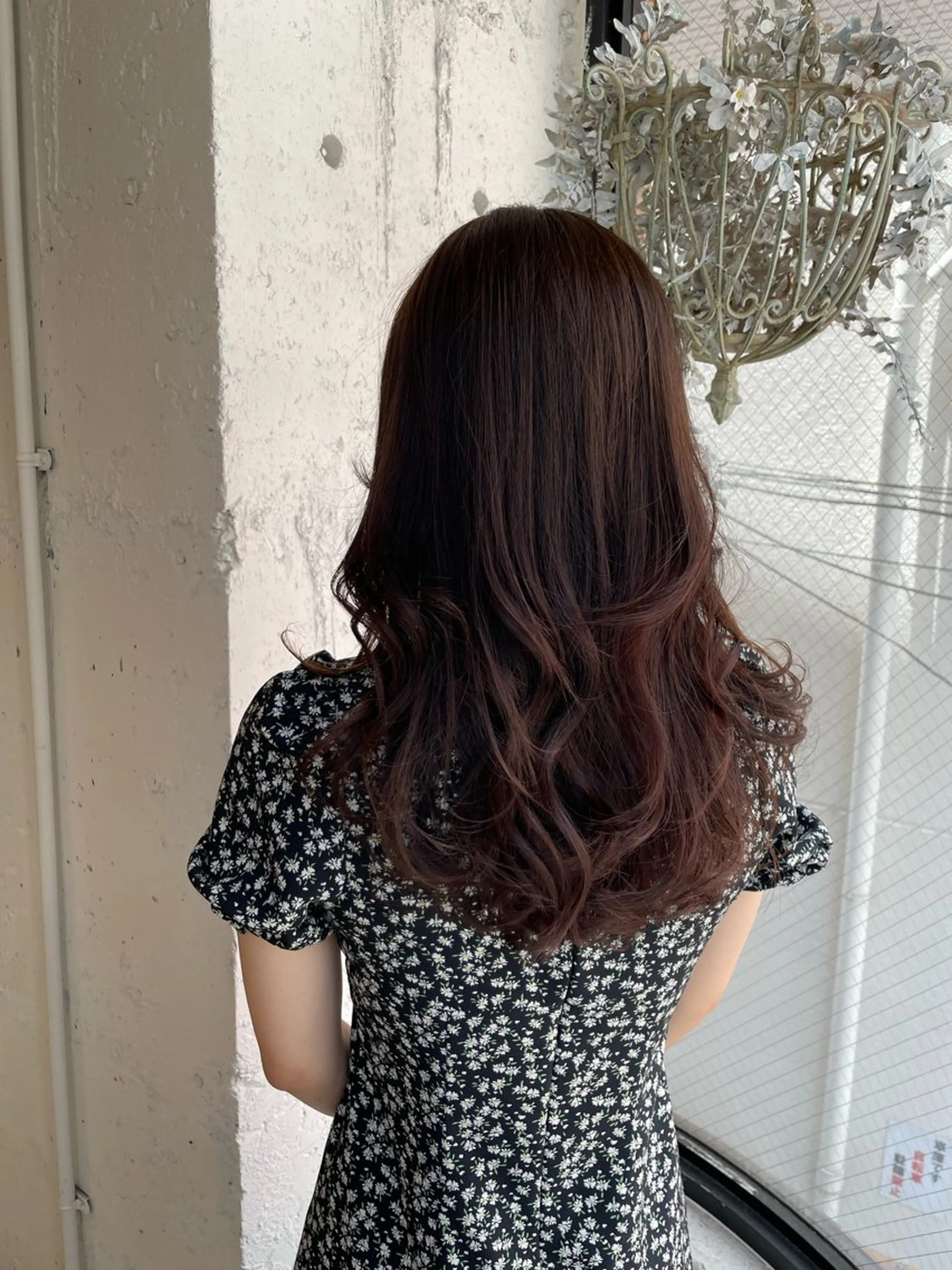 ロング 北田🌟小顔レイヤー 🌟人気カラーのヘアスタイル