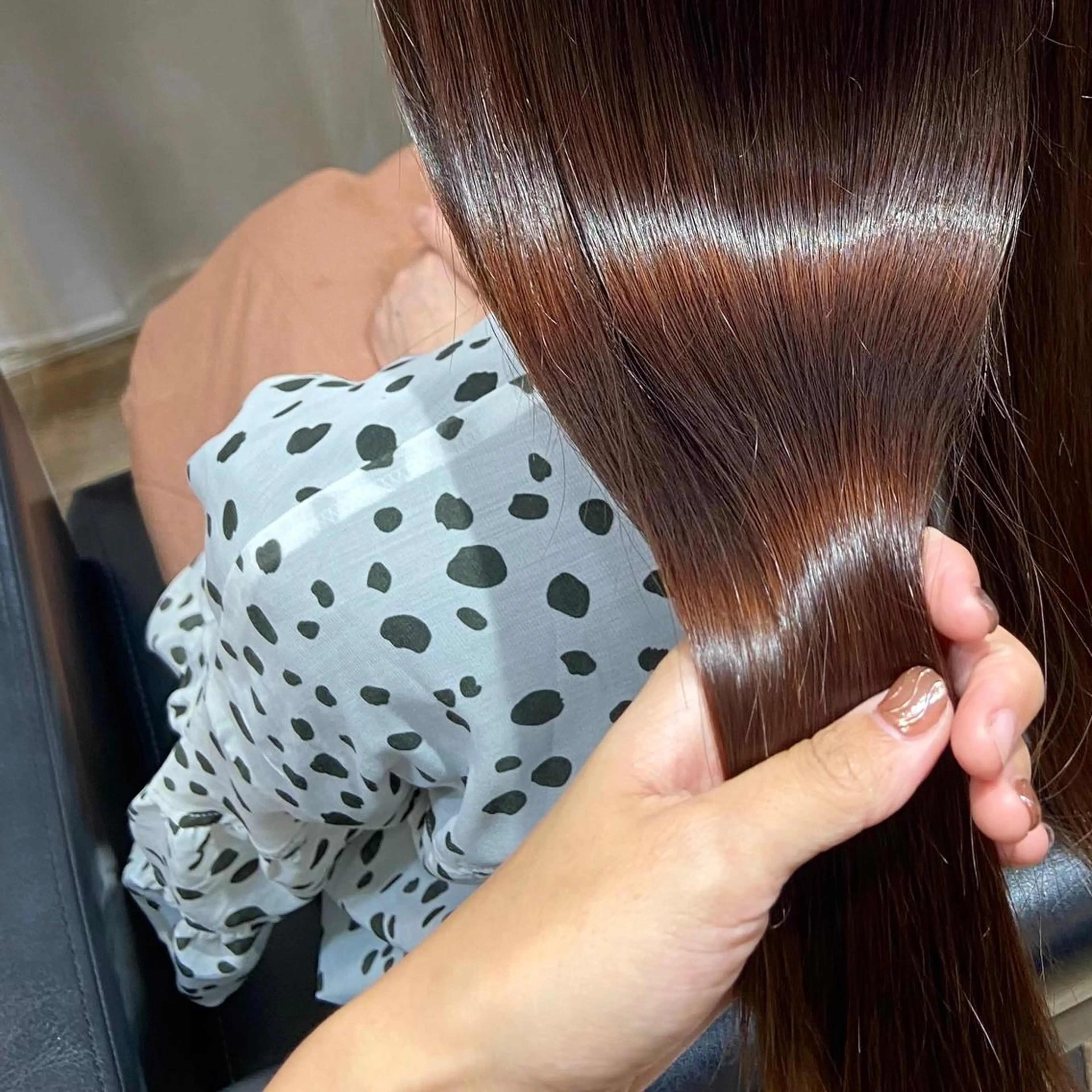 セミロング カラー ベージュカラー ブリーチ ケアブリーチ 透明感カラー ダブルカラー mai 🥀 パーマモデル募集🌀のヘアスタイル