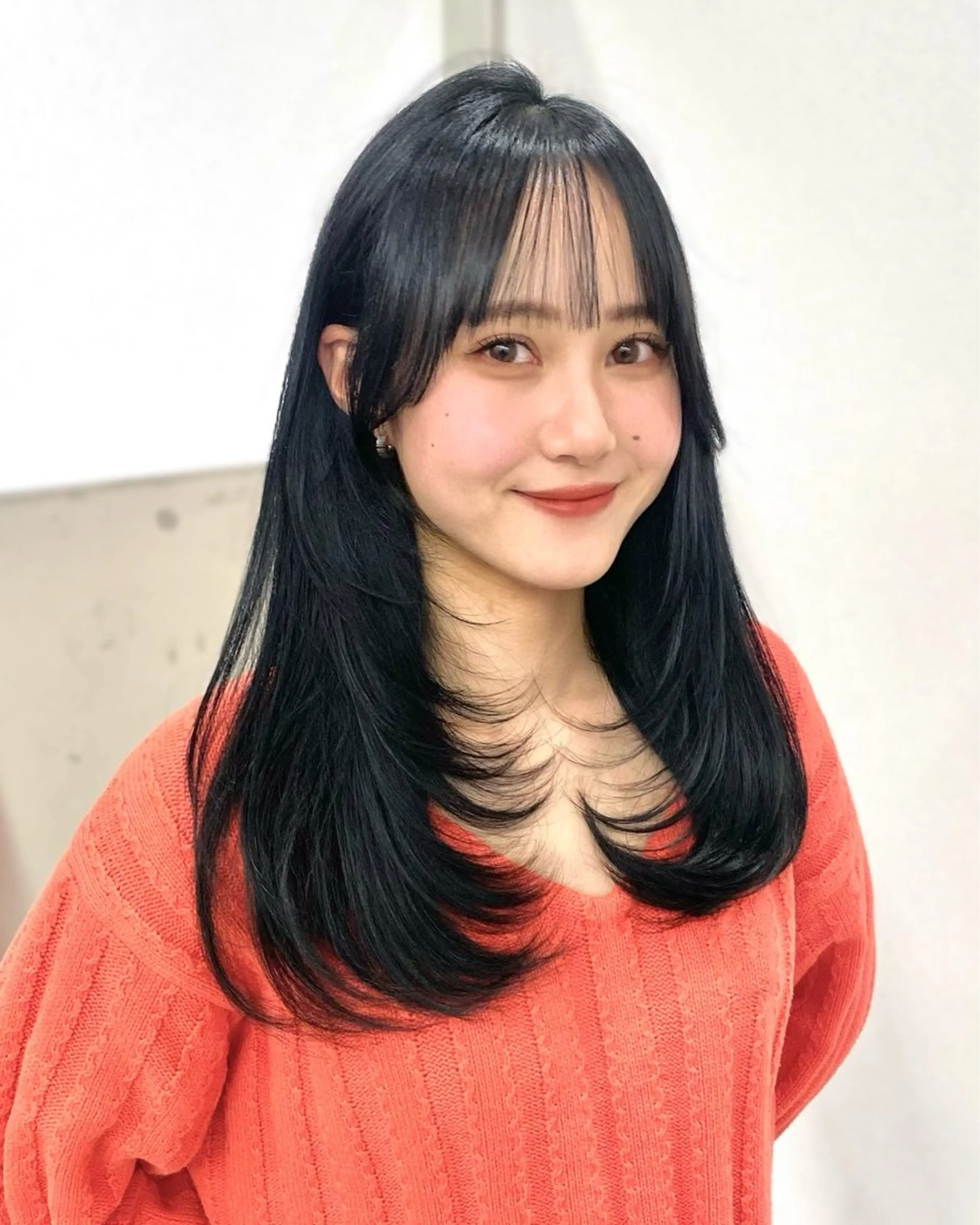 ロング カラー 黒髪 ブルーカラー ブルーブラック ケアカラー 透明感カラー 京都レイヤーカット うえひのヘアスタイル