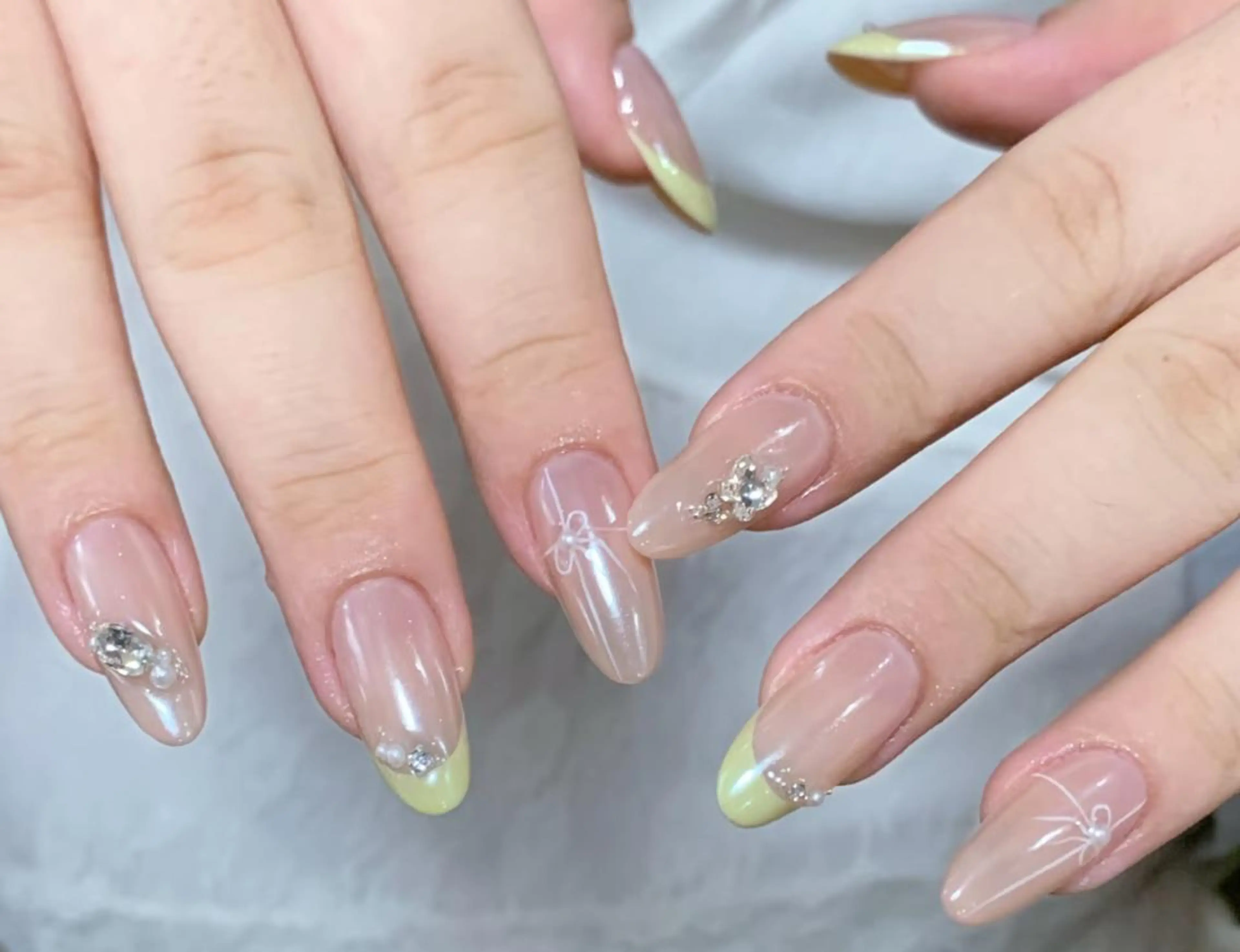 ネイル ハンドネイル 🍑 momo_nailのネイルデザイン