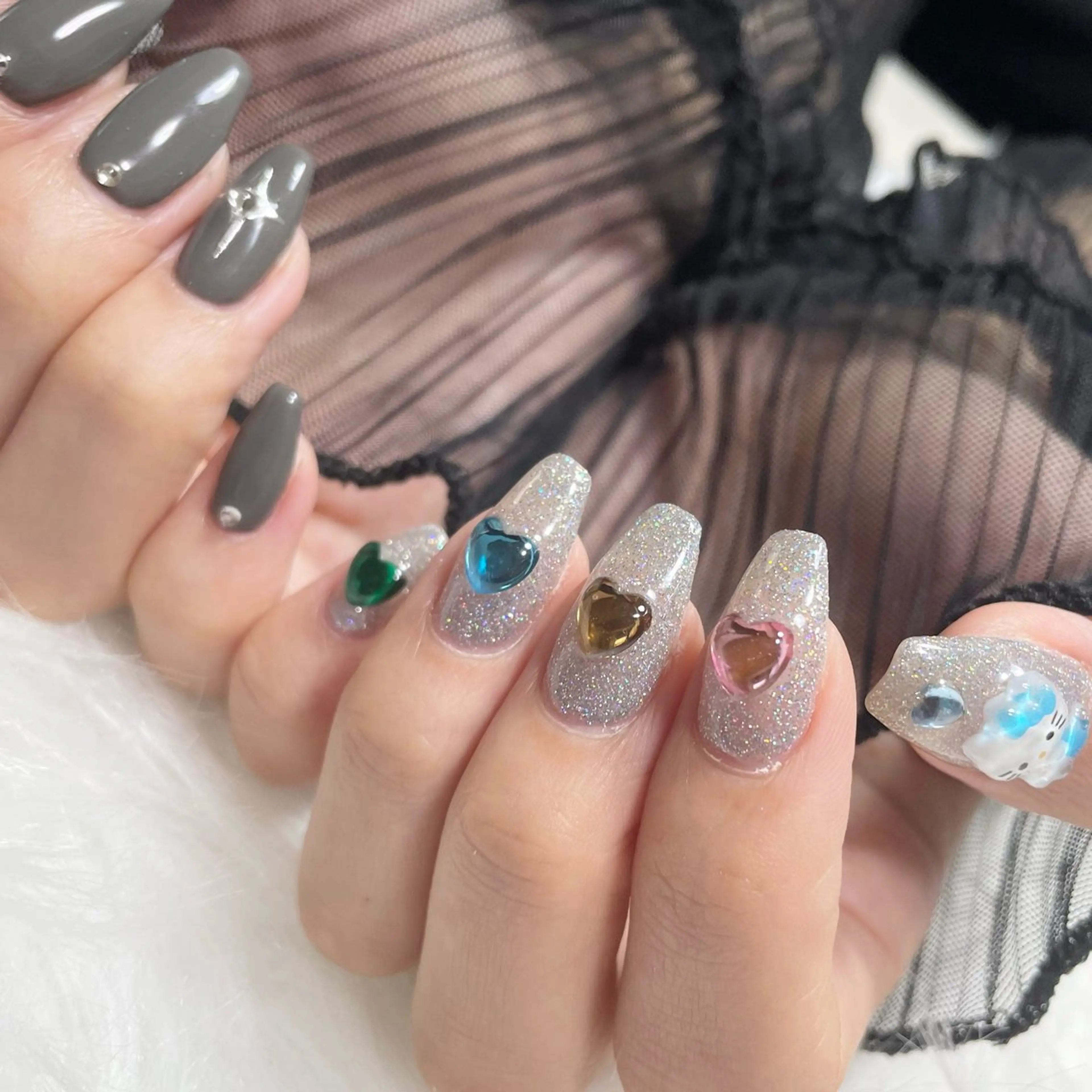 ネイル ワンカラーネイル ストーンネイル h's dazz harukaのネイルデザイン