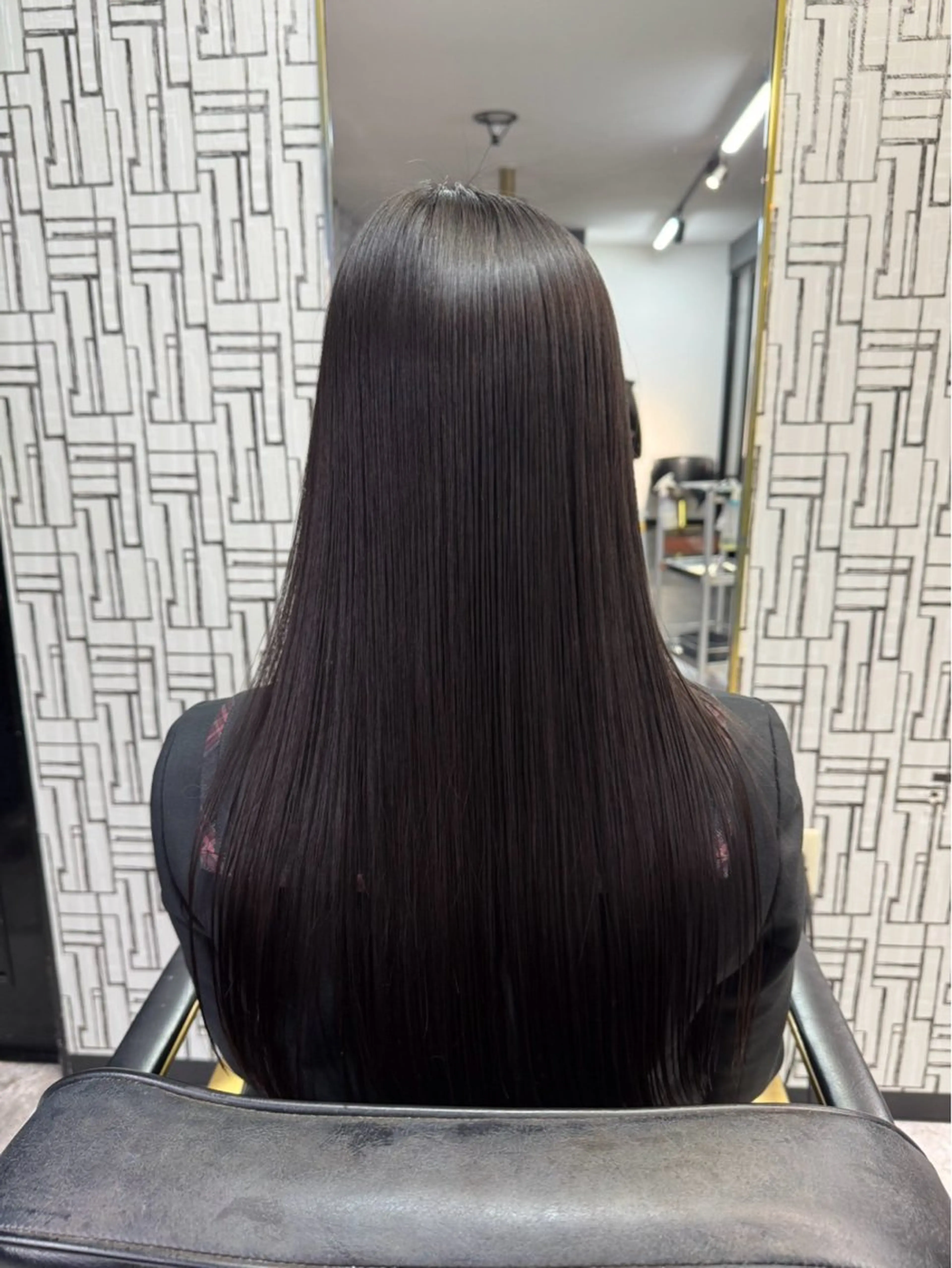 ミディアム ヘアカラー 冨吉 咲笑のヘアスタイル
