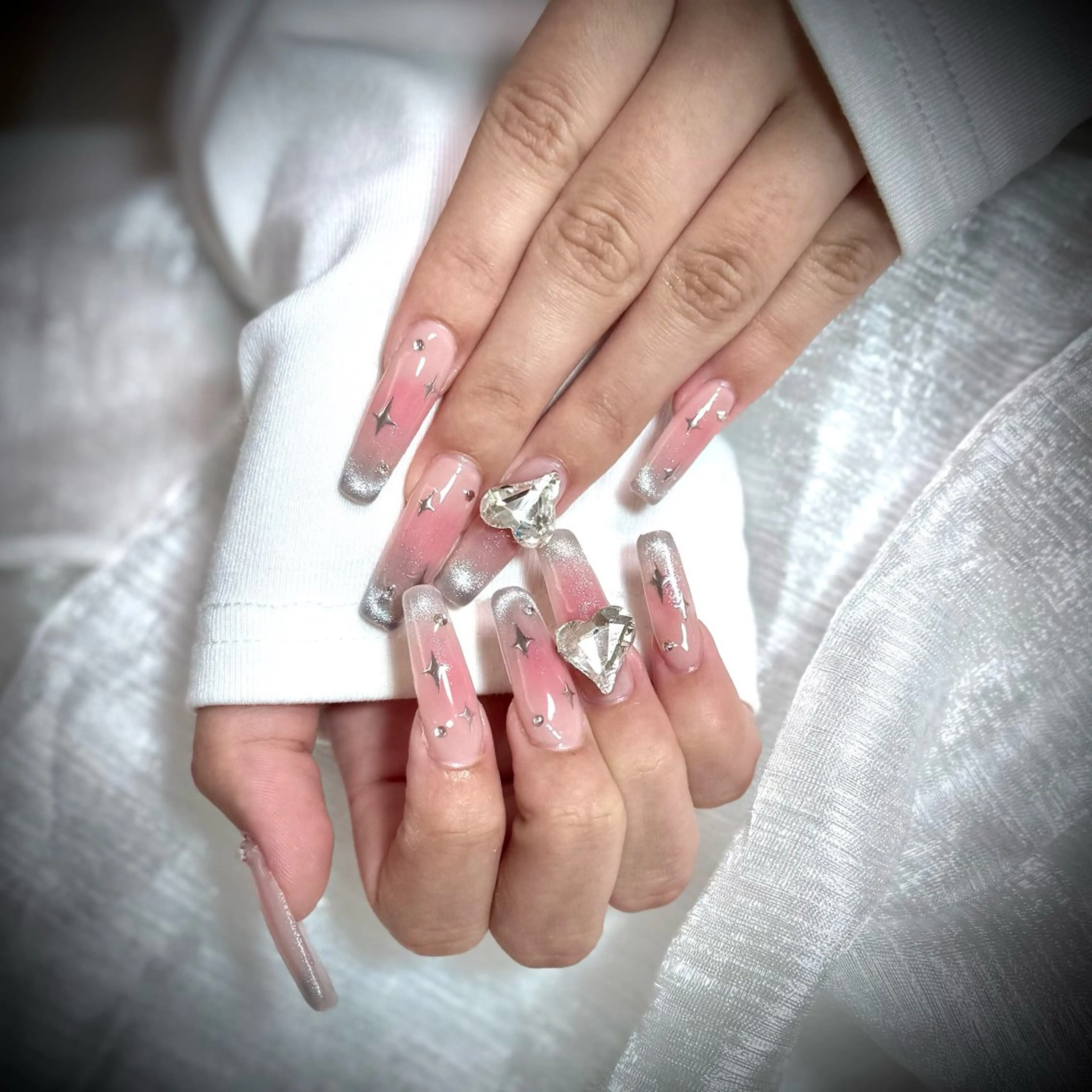 ネイル ハンドネイル エクラNailサロン ミオのネイルデザイン