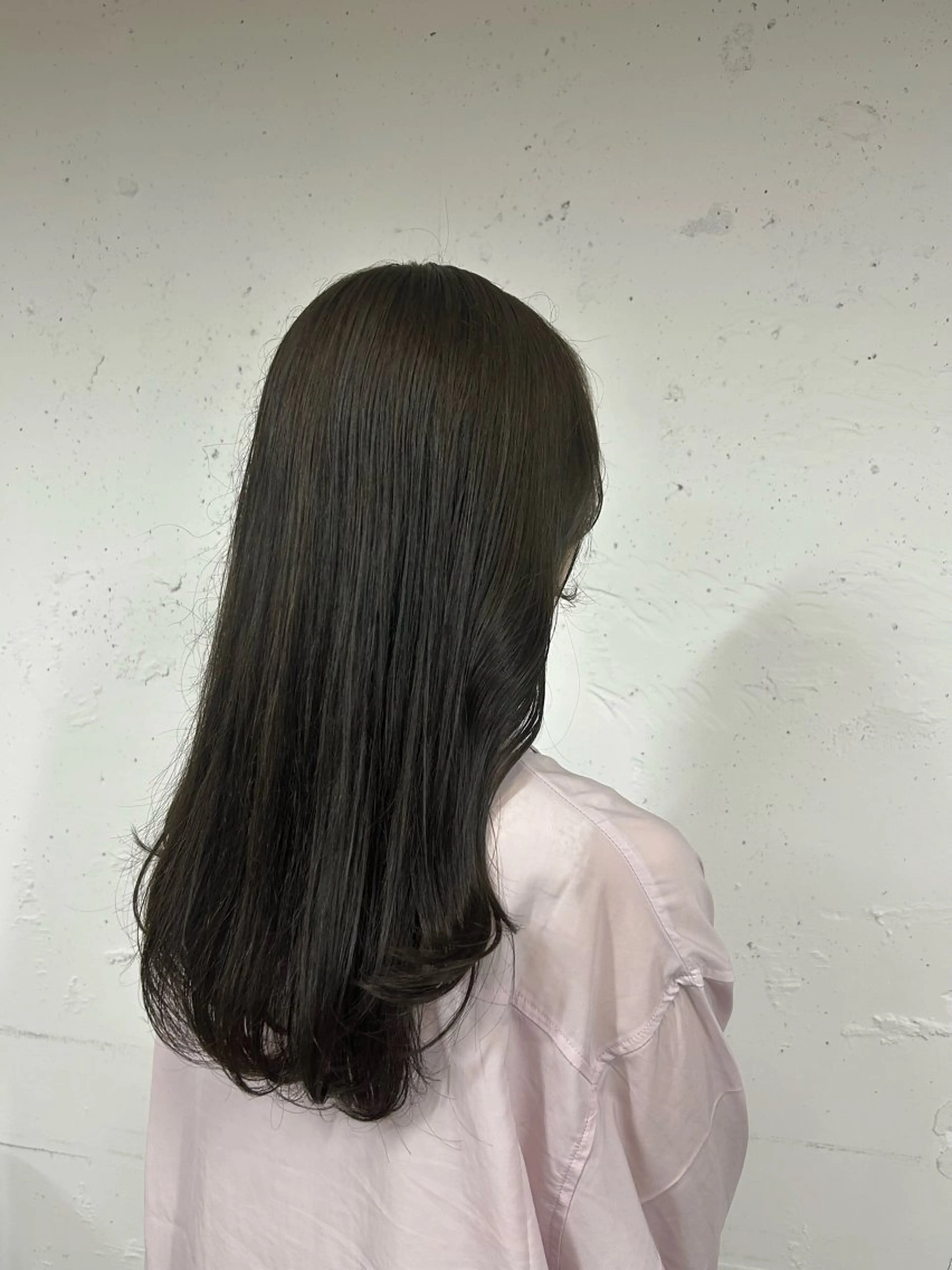 カラー オリーブグレー 藤澤 樹のヘアスタイル