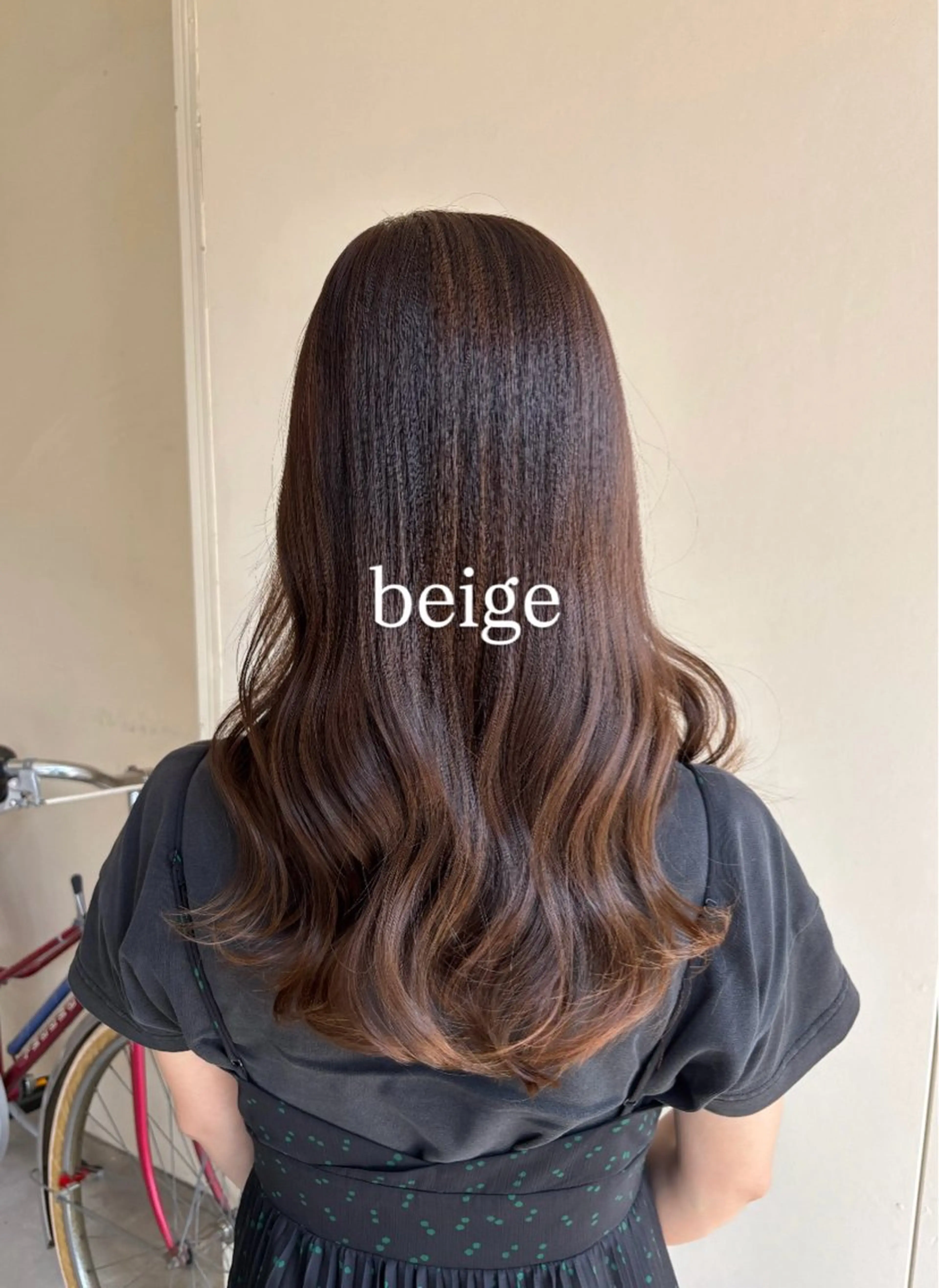 セミロング カラー ベージュカラー ヘアカラー カシェリタヘア🫧 KOKORO  💞のヘアスタイル